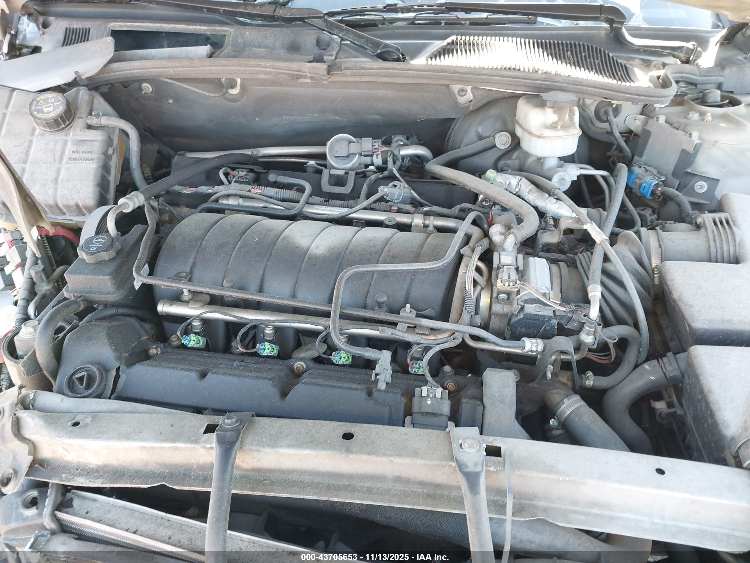CADILLAC DTS image 10