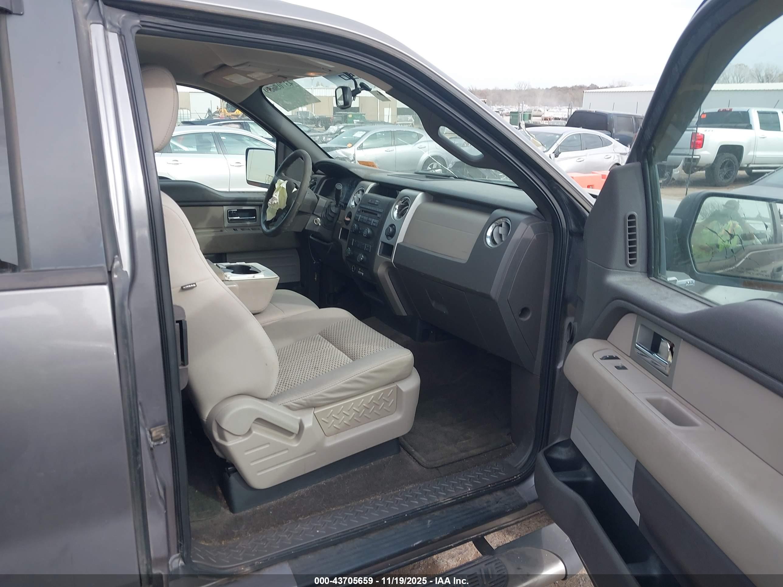 FORD F-150 image 5