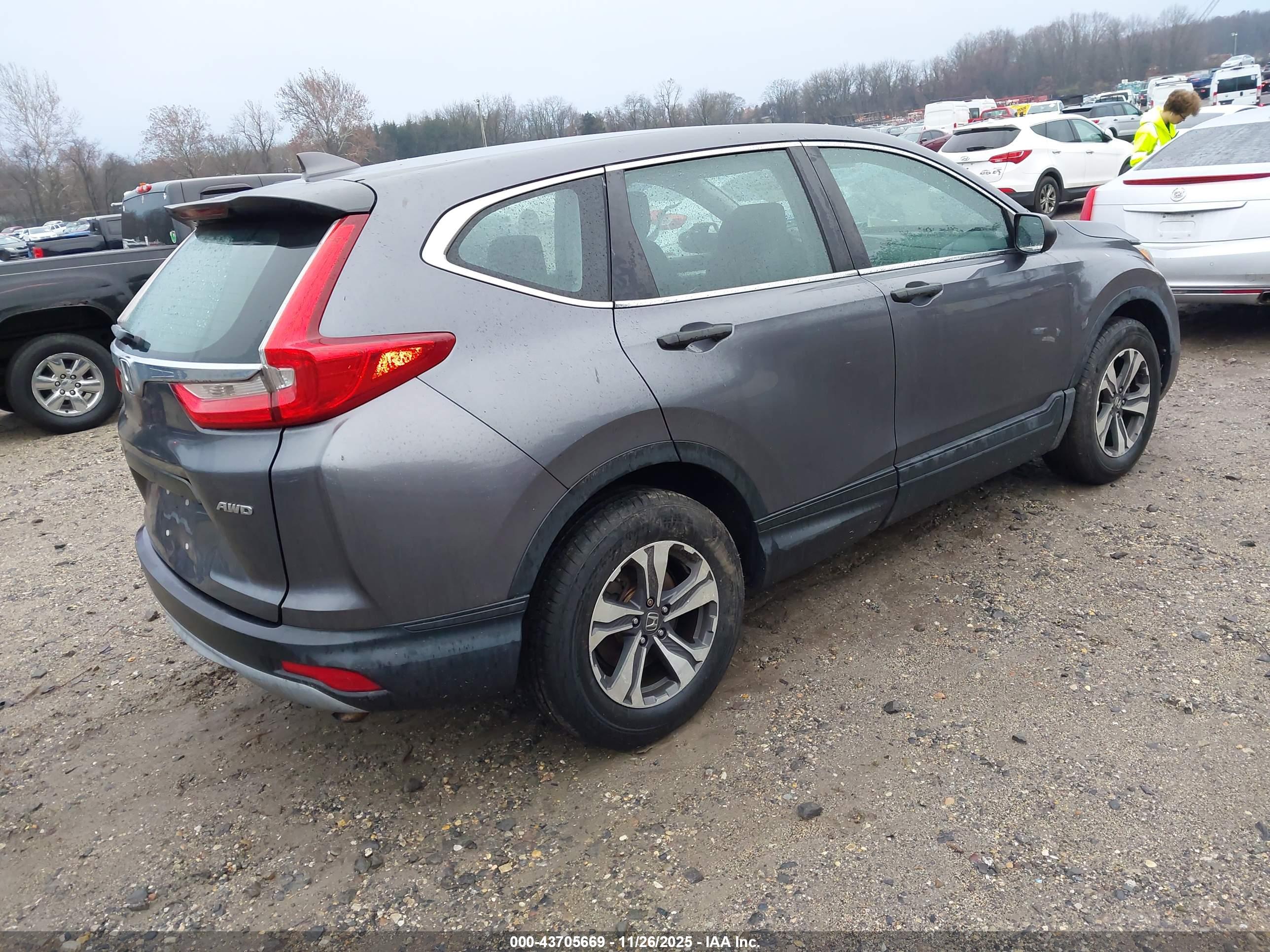 HONDA CR-V image 4