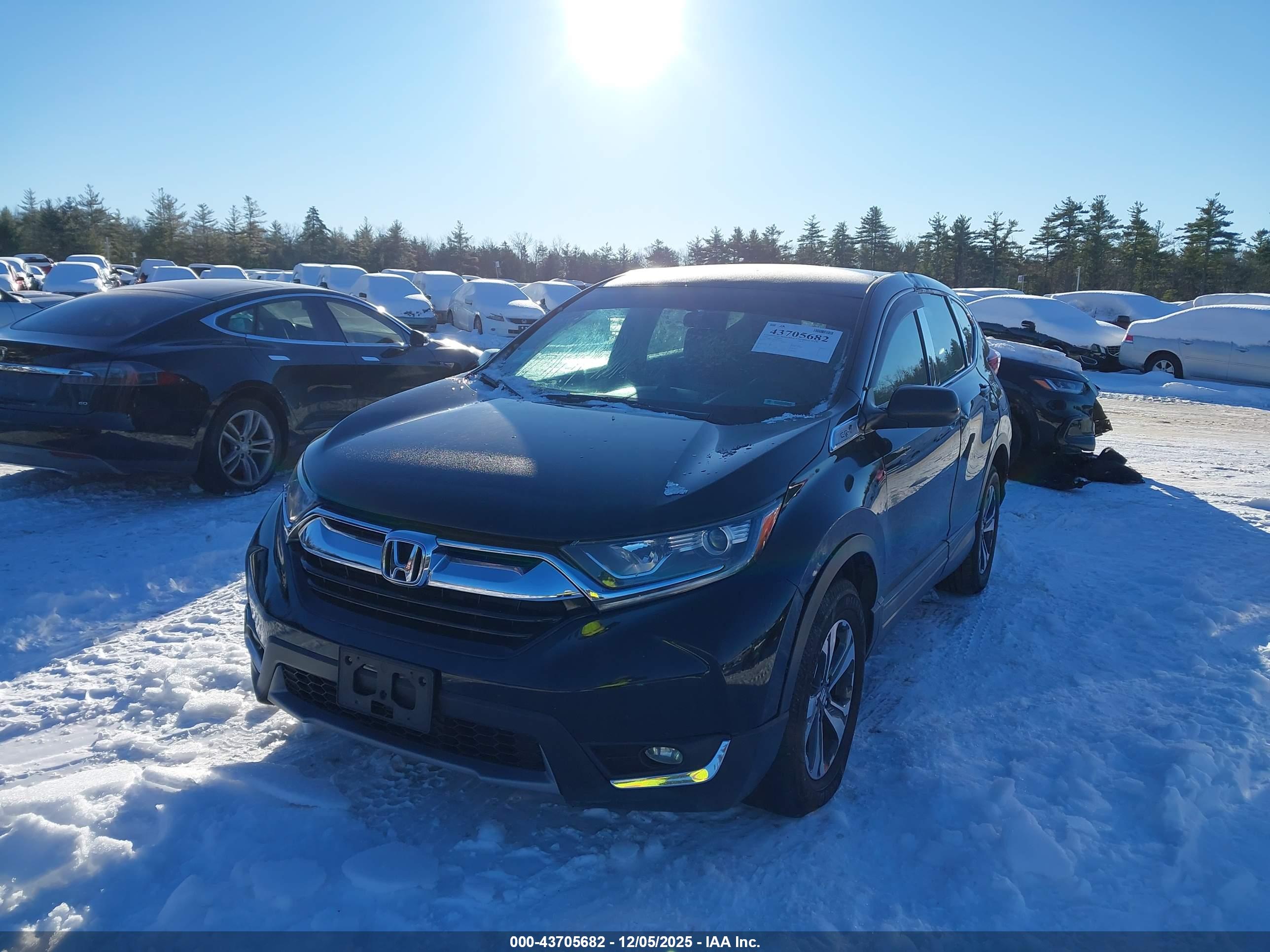 HONDA CR-V image 2