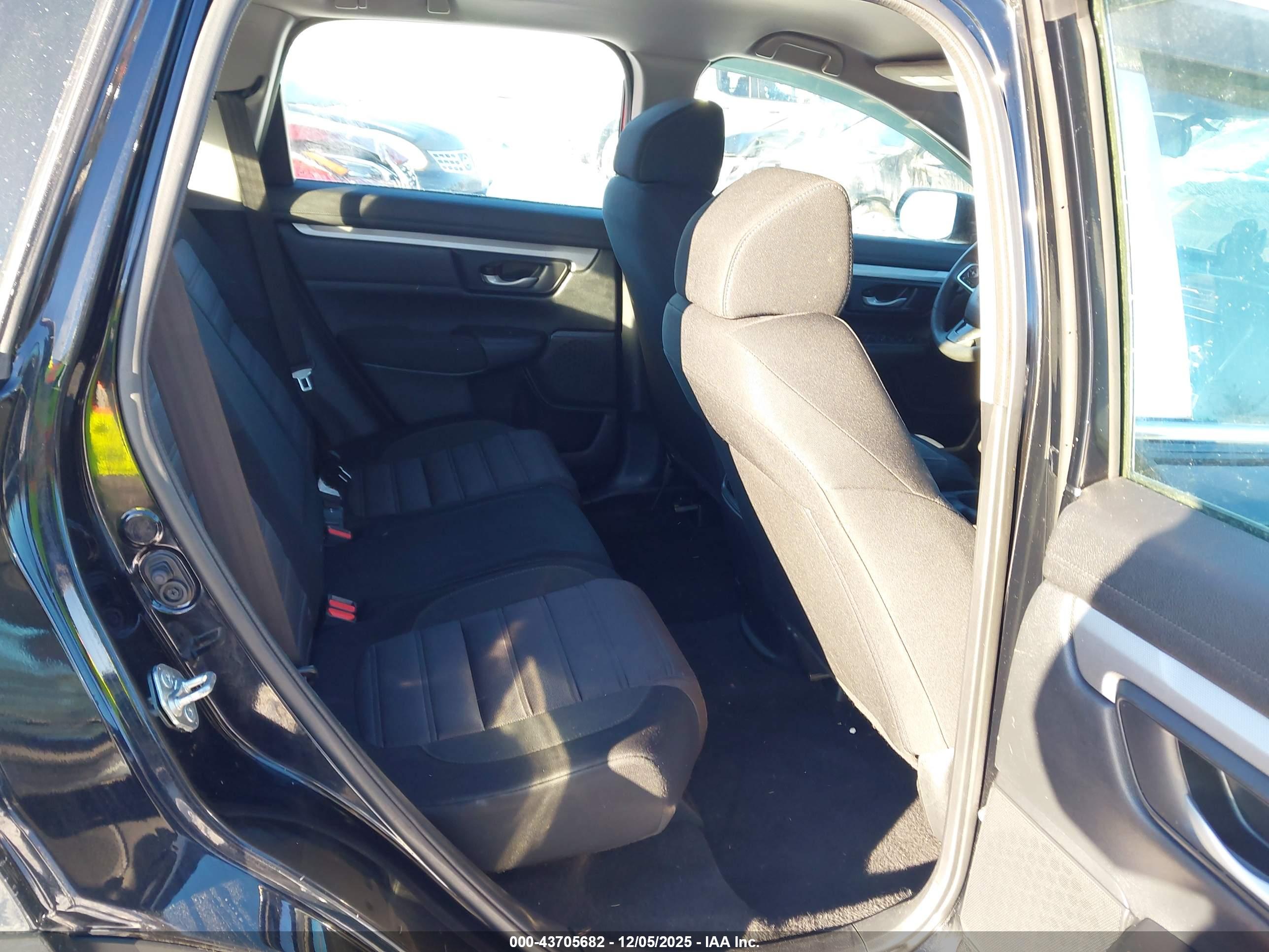 HONDA CR-V image 8