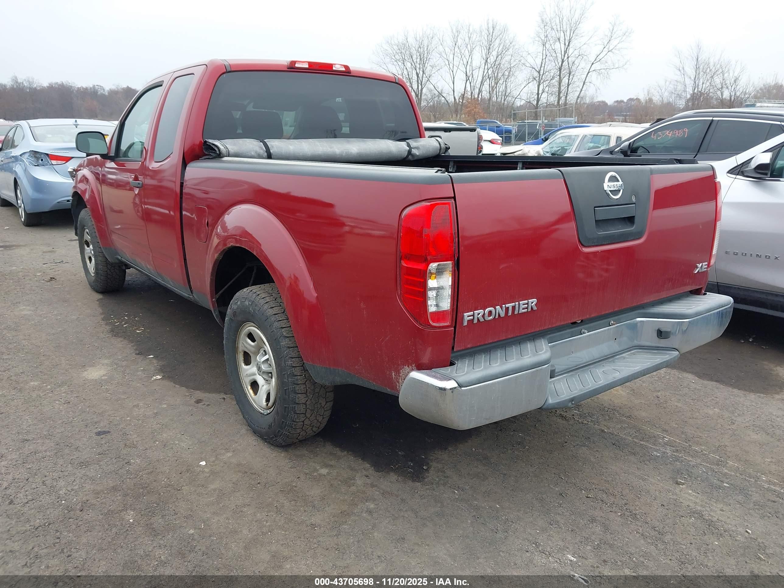 NISSAN FRONTIER image 3
