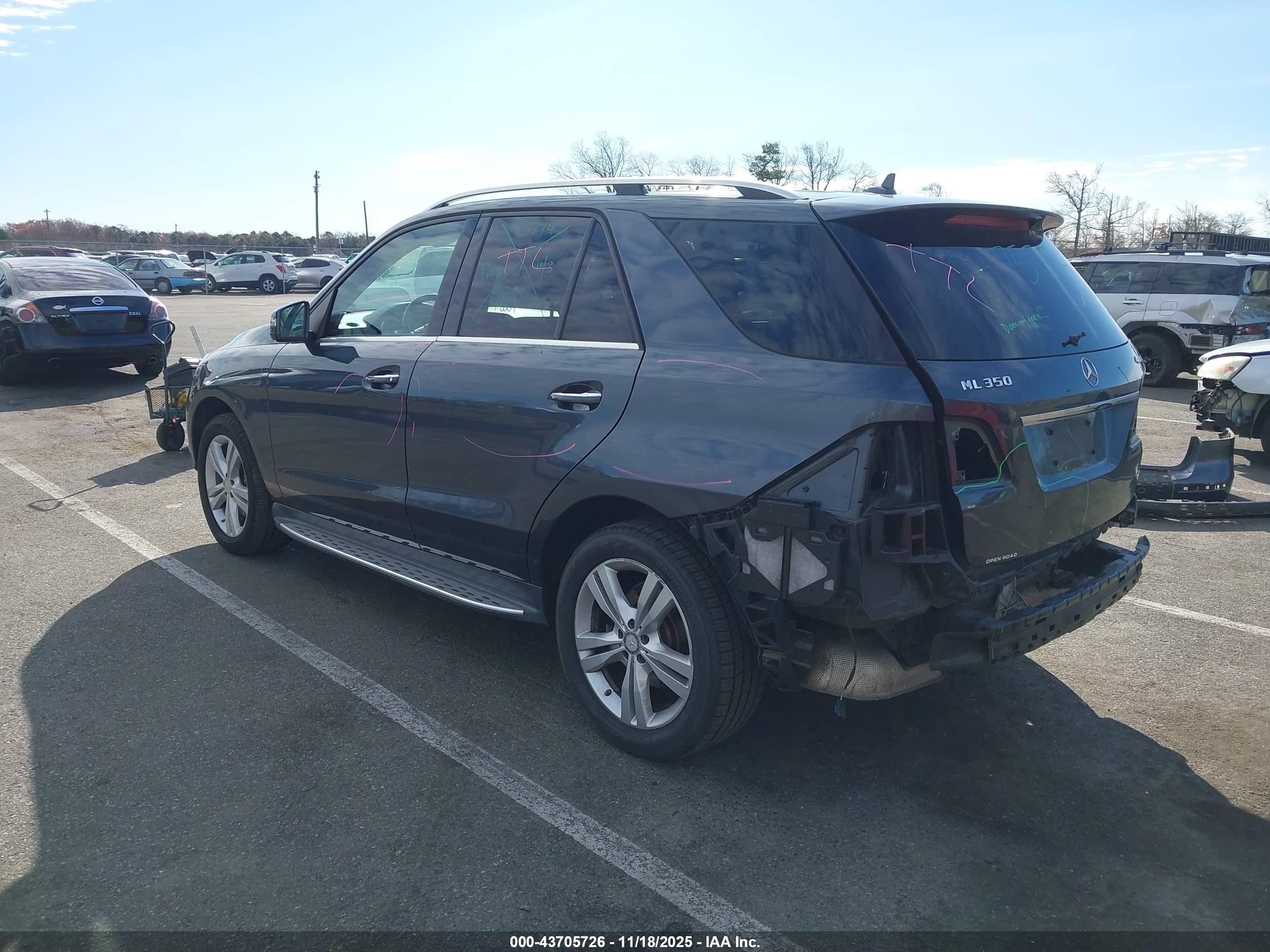 MERCEDES-BENZ ML image 3
