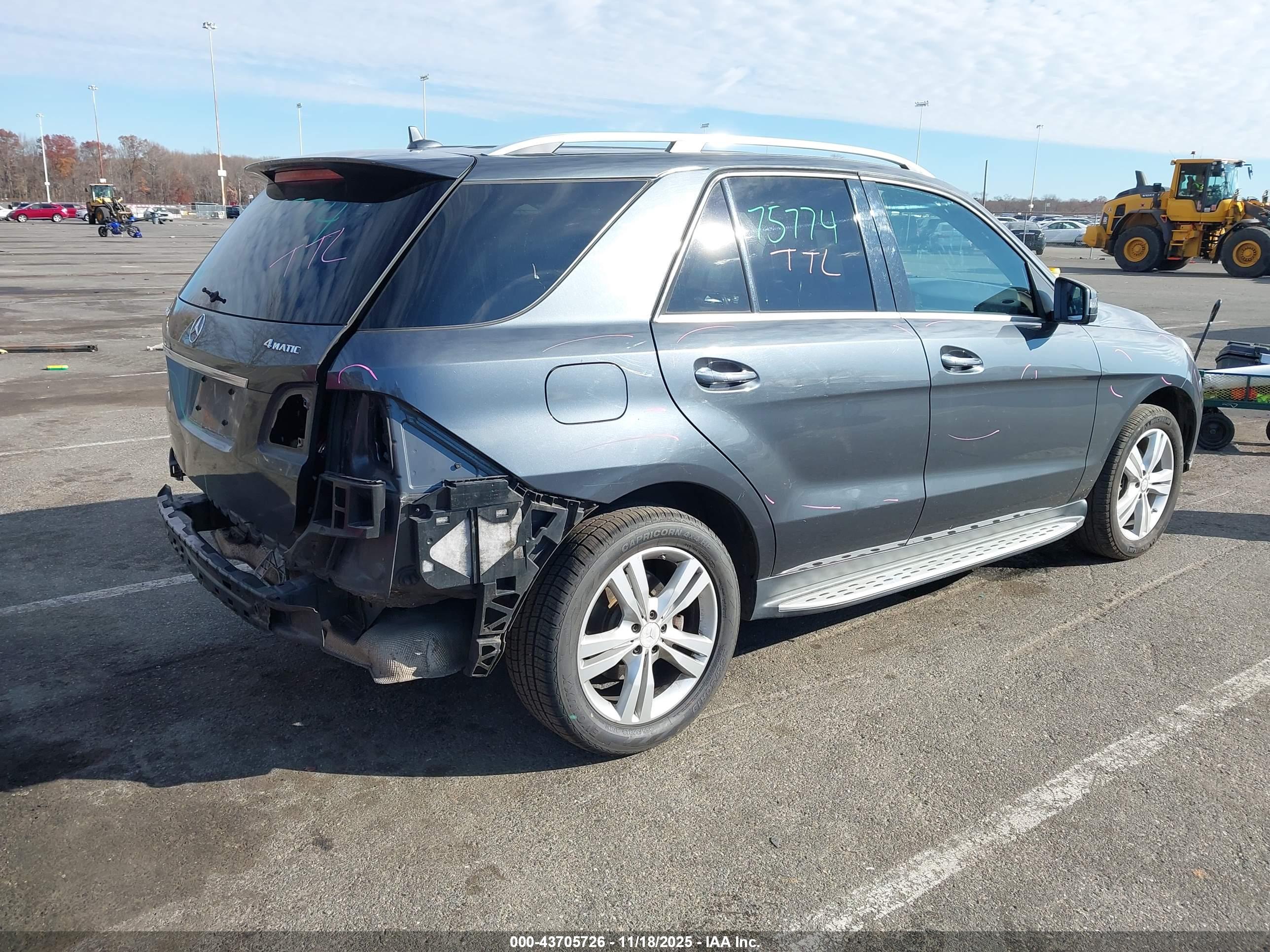 MERCEDES-BENZ ML image 4
