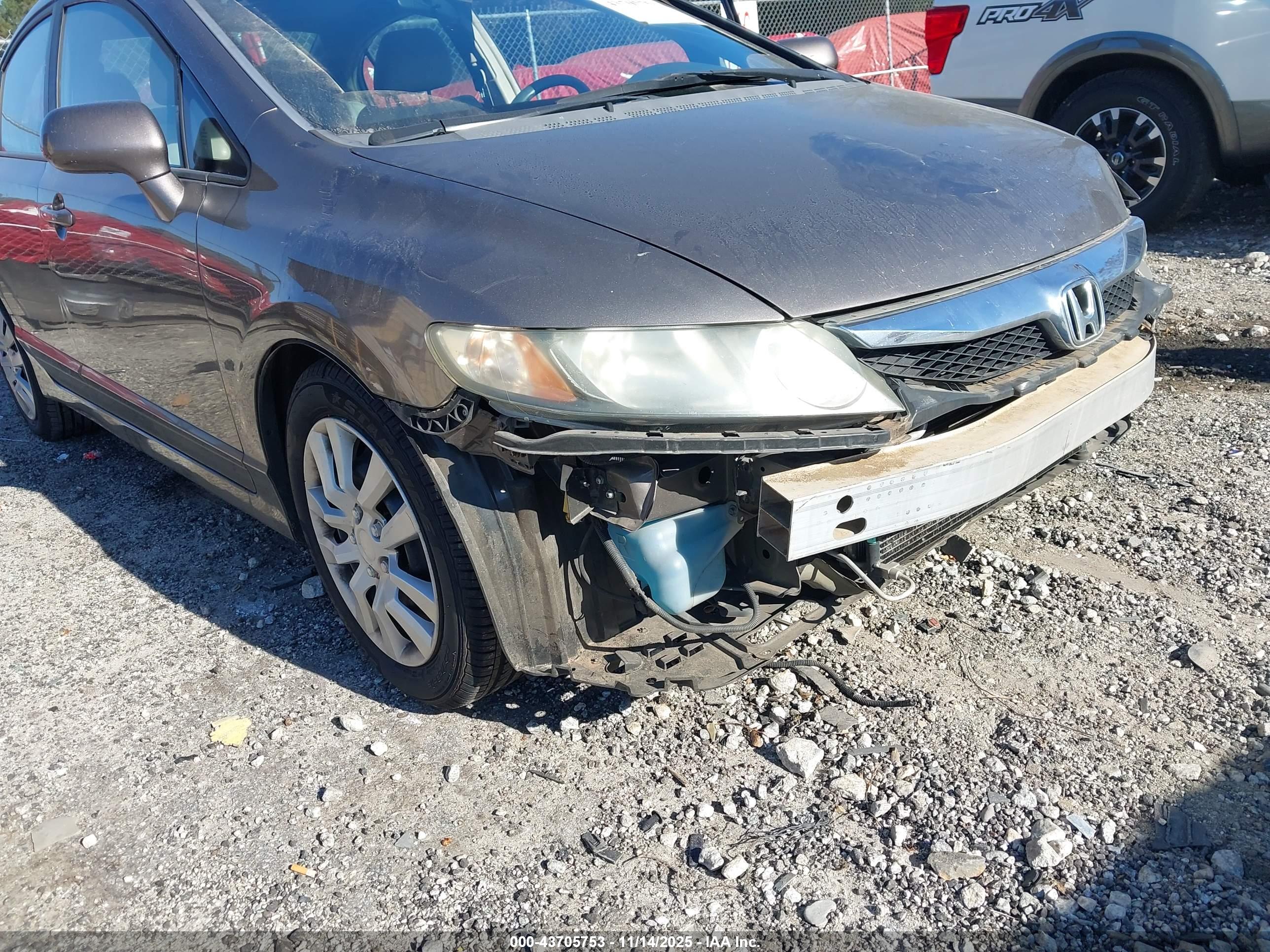HONDA CIVIC image 6