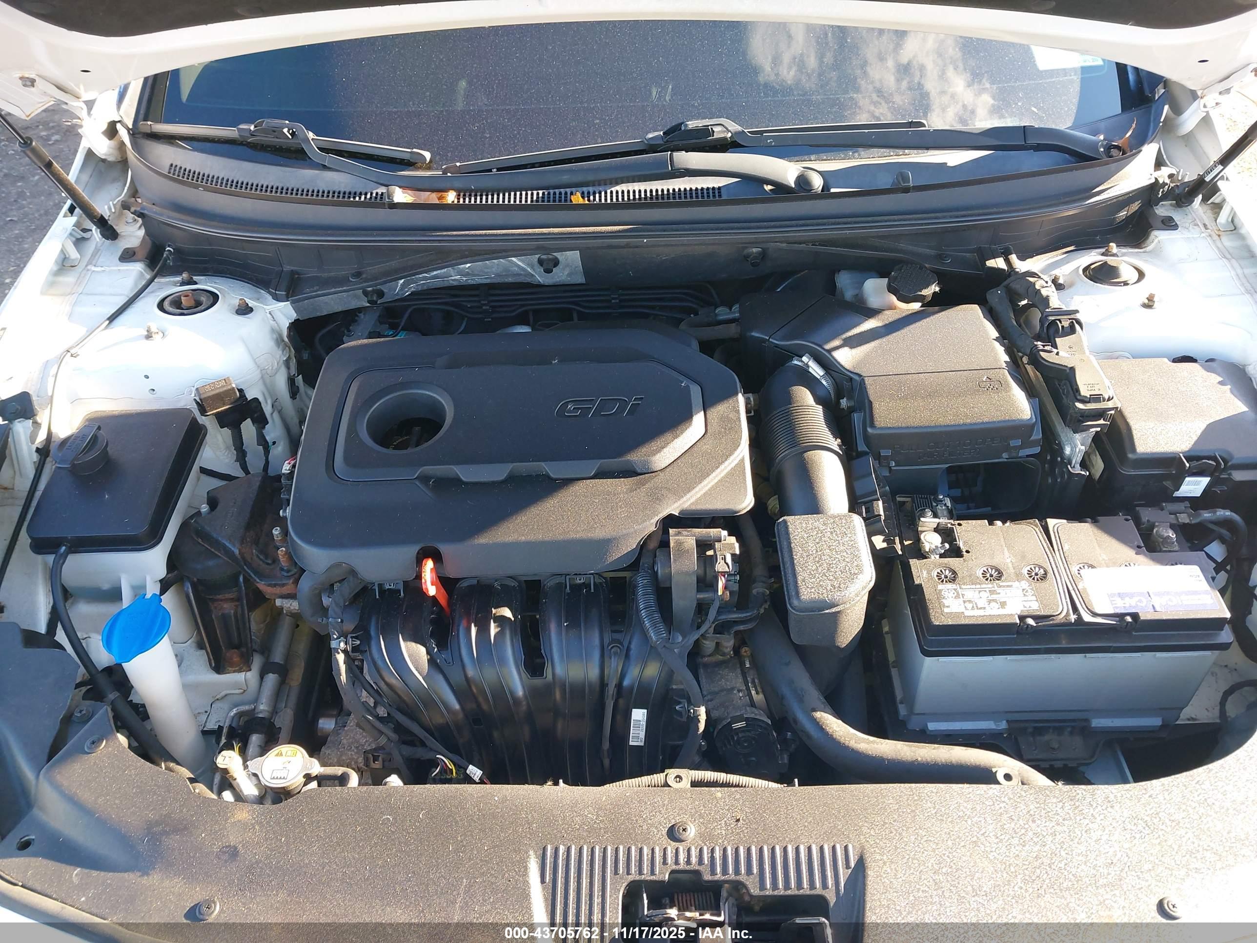 HYUNDAI SONATA image 10