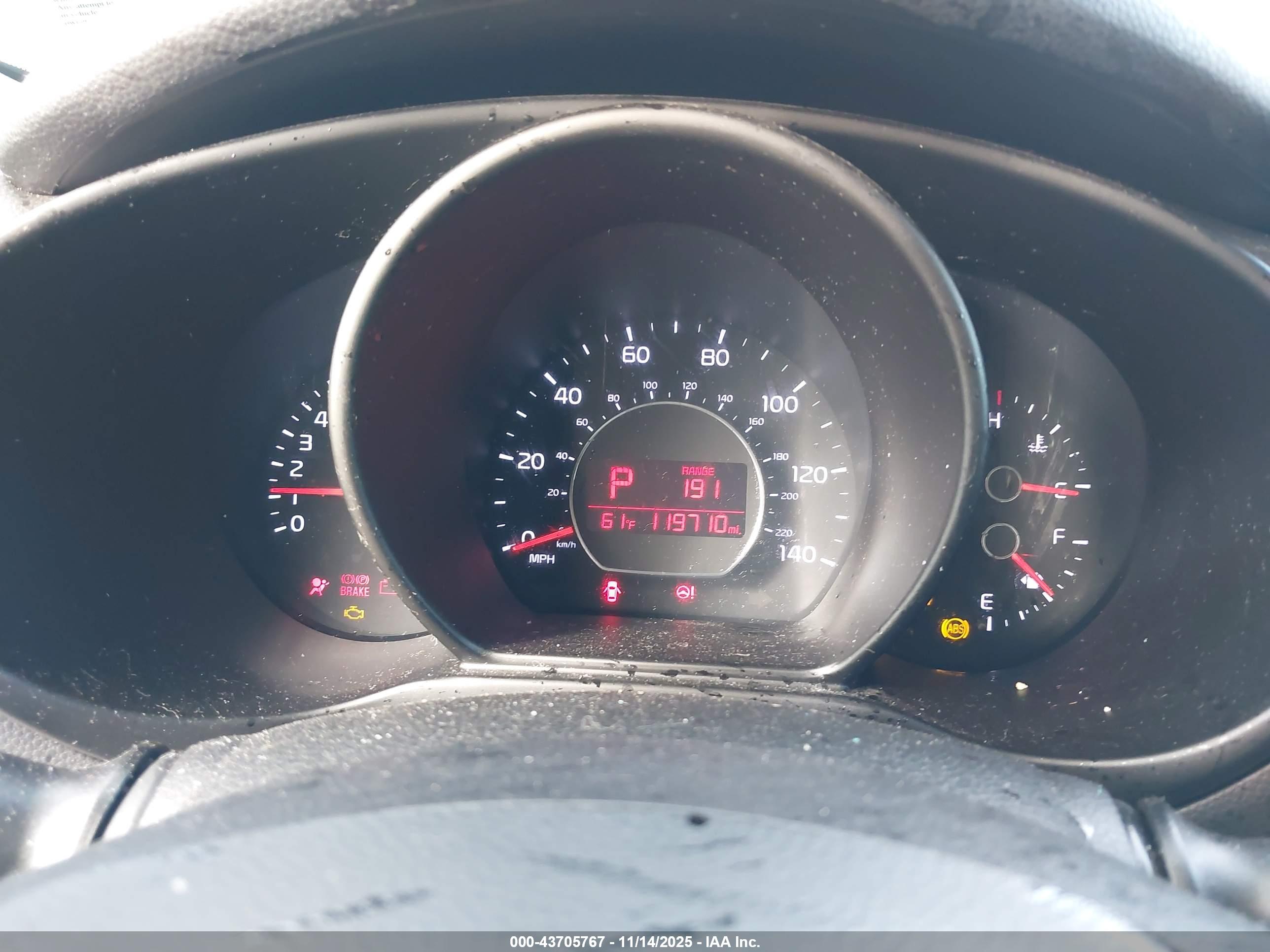 KIA SOUL image 7