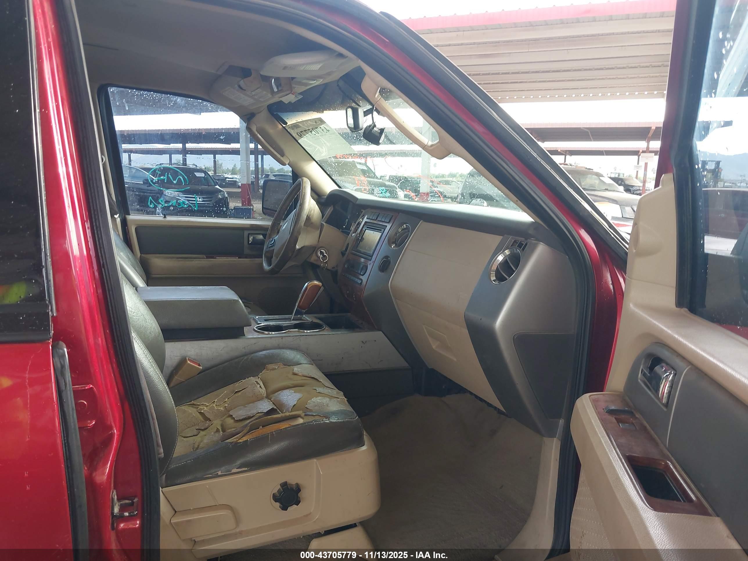 FORD EXPEDITION image 5