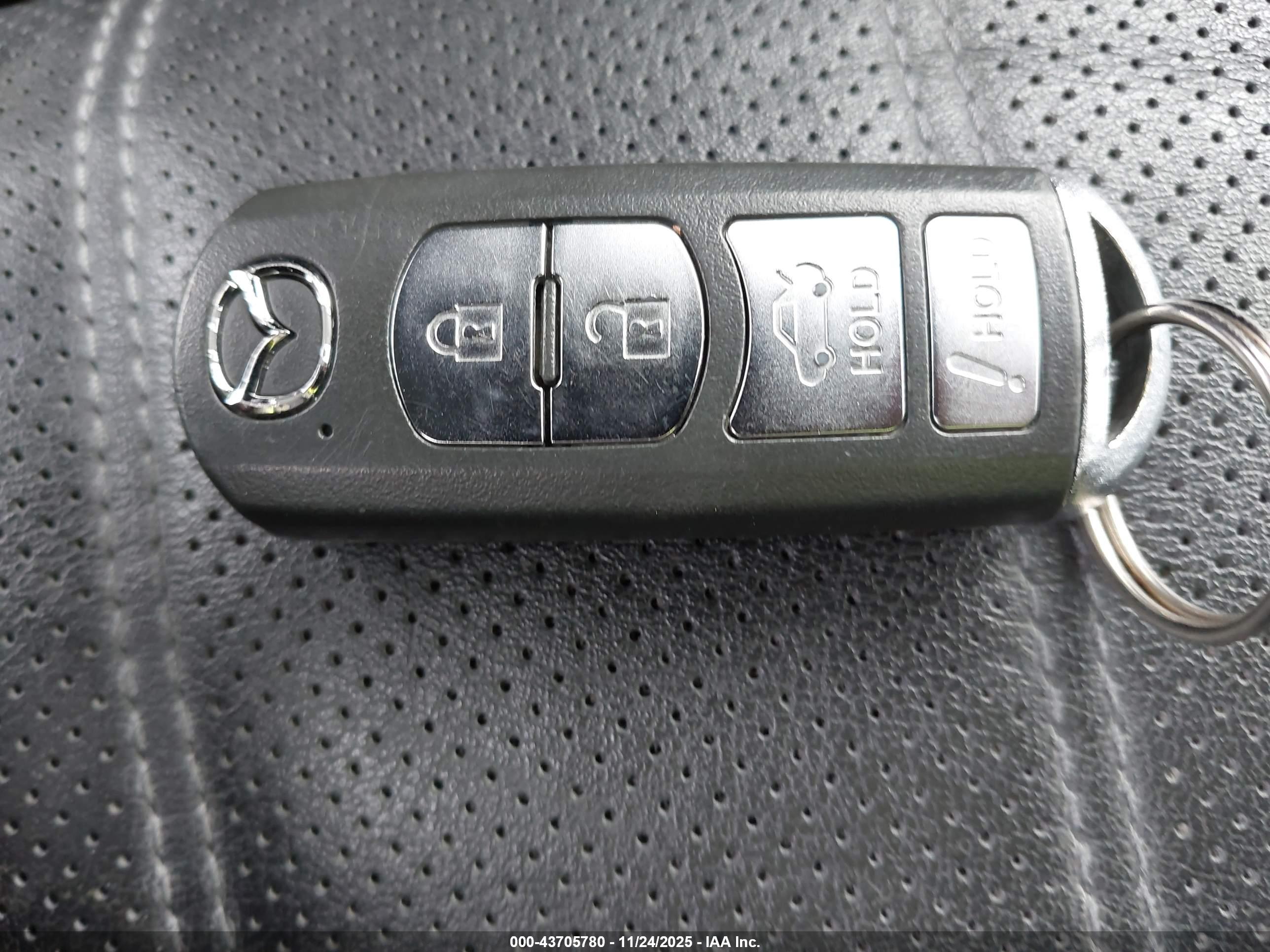 MAZDA MAZDA6 image 11