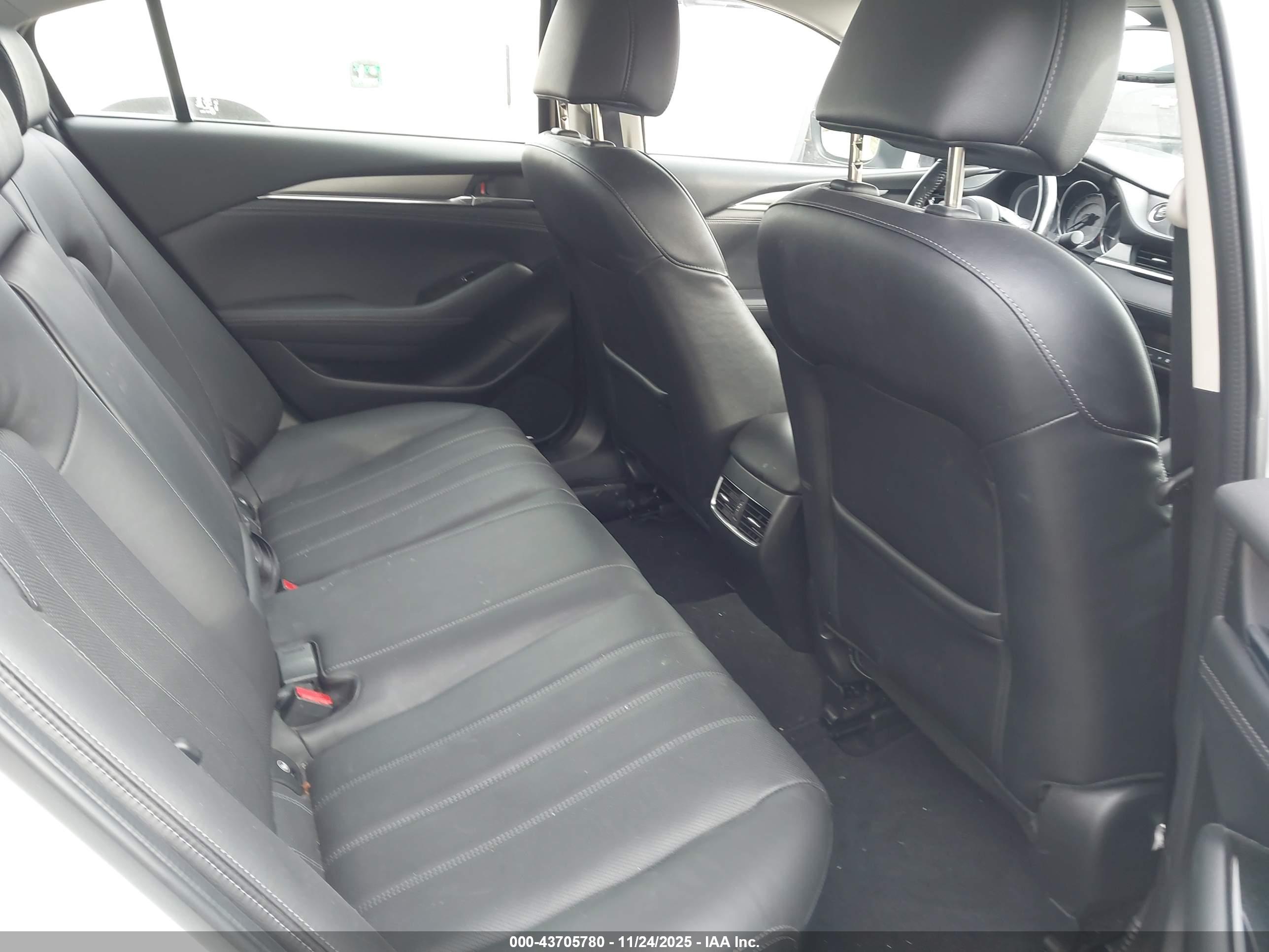 MAZDA MAZDA6 image 8