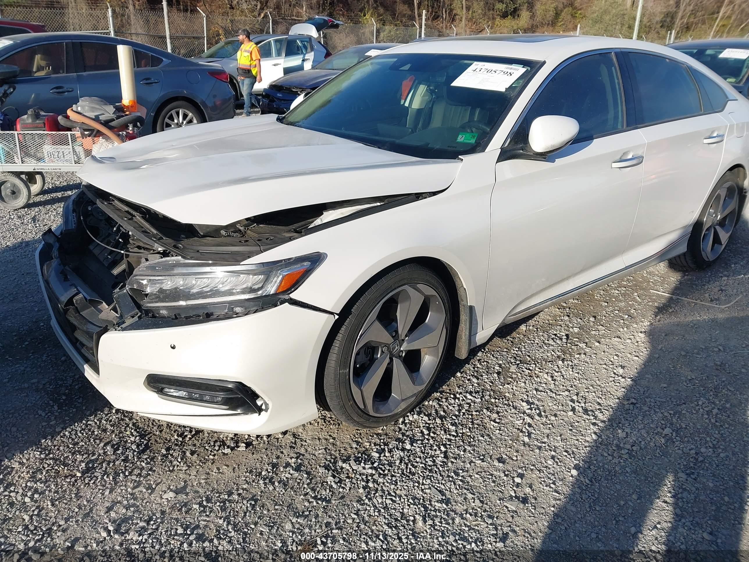 HONDA ACCORD image 2