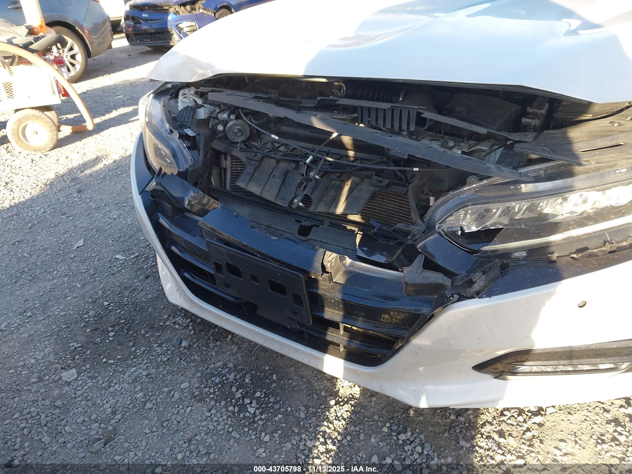 HONDA ACCORD image 6