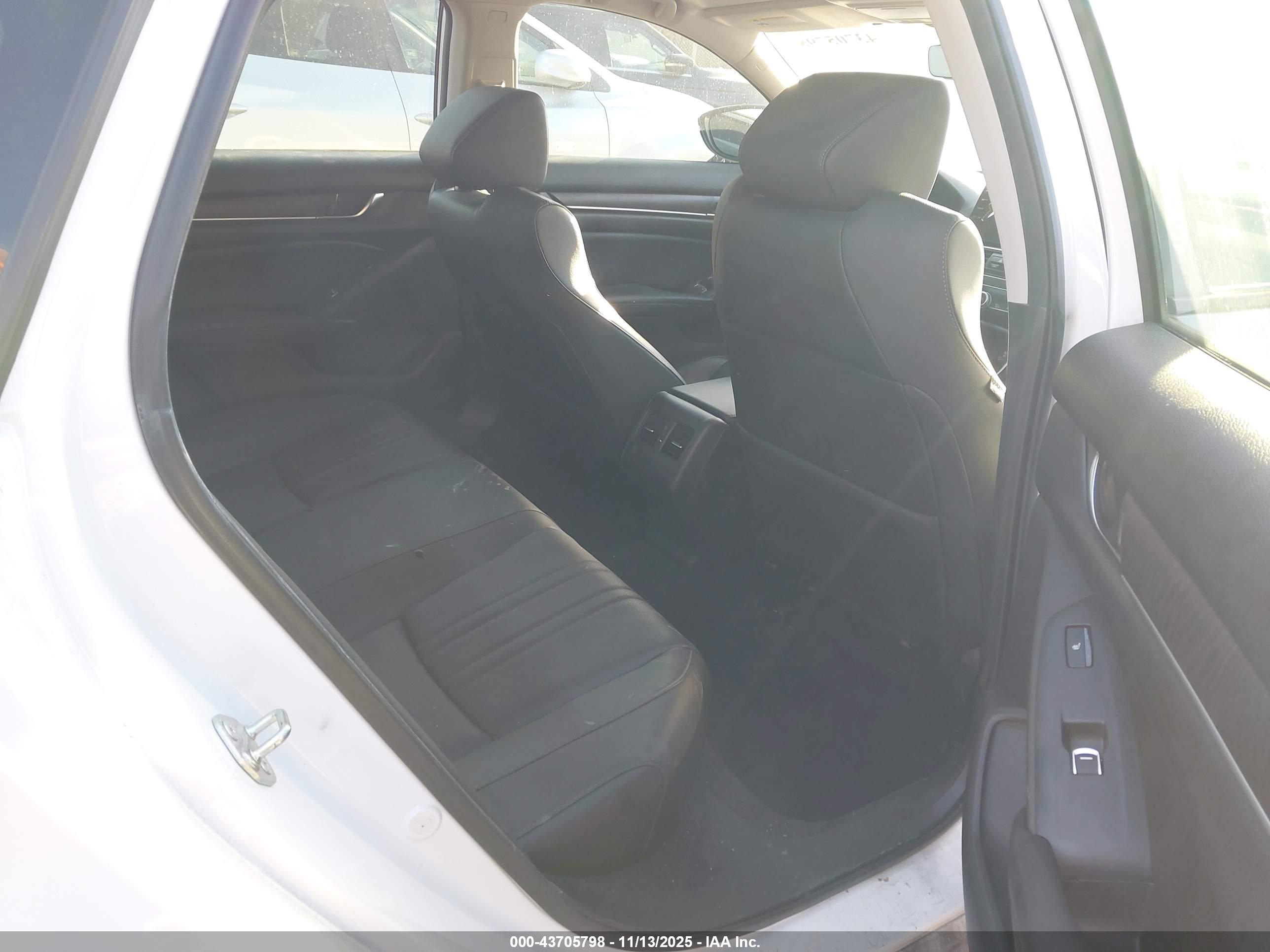 HONDA ACCORD image 8