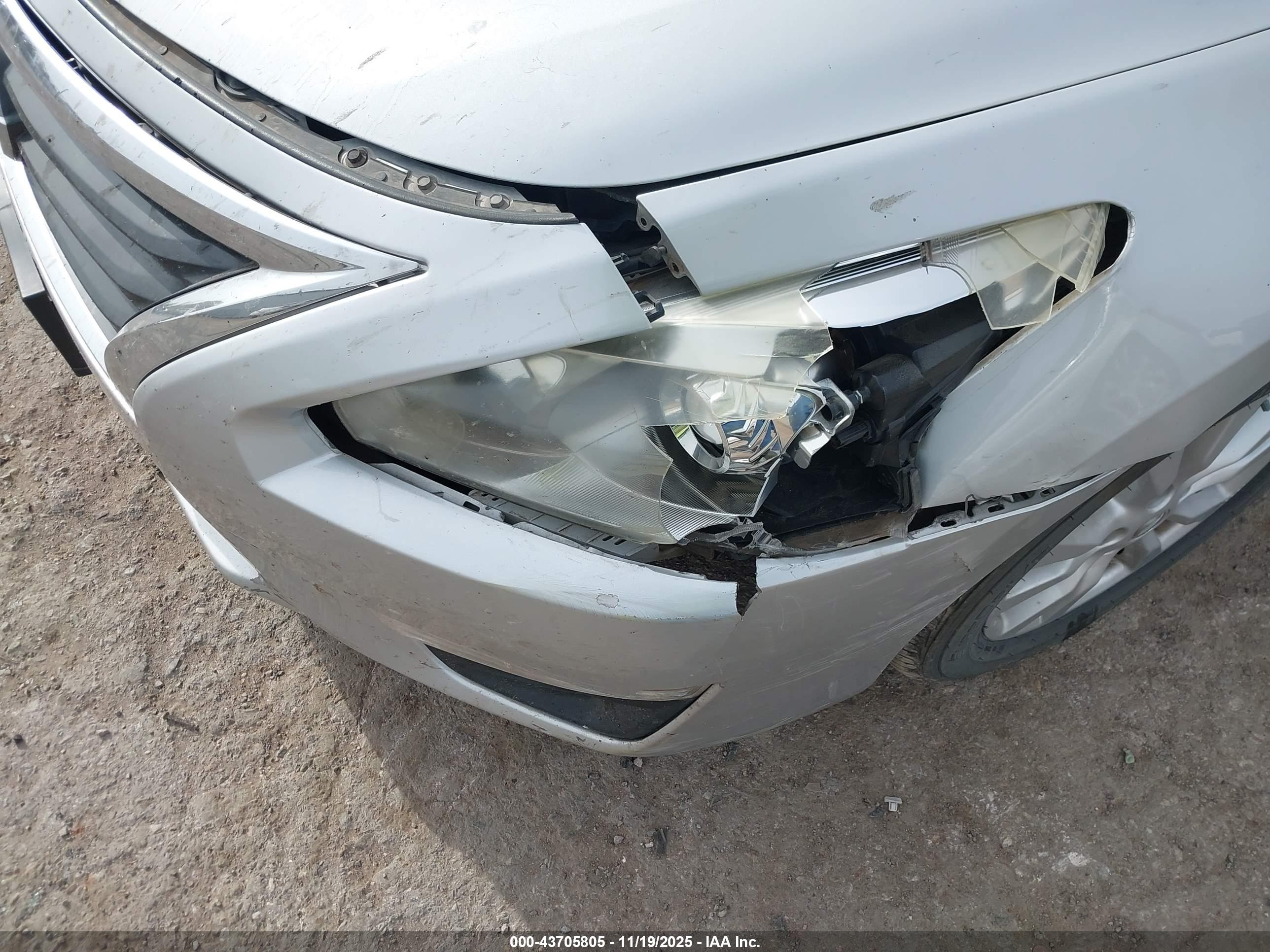 NISSAN ALTIMA image 6