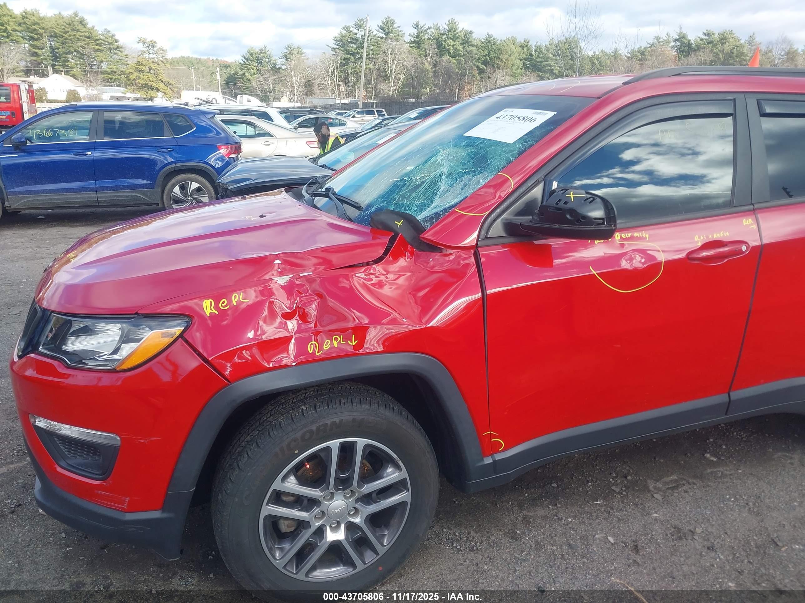 JEEP COMPASS image 6