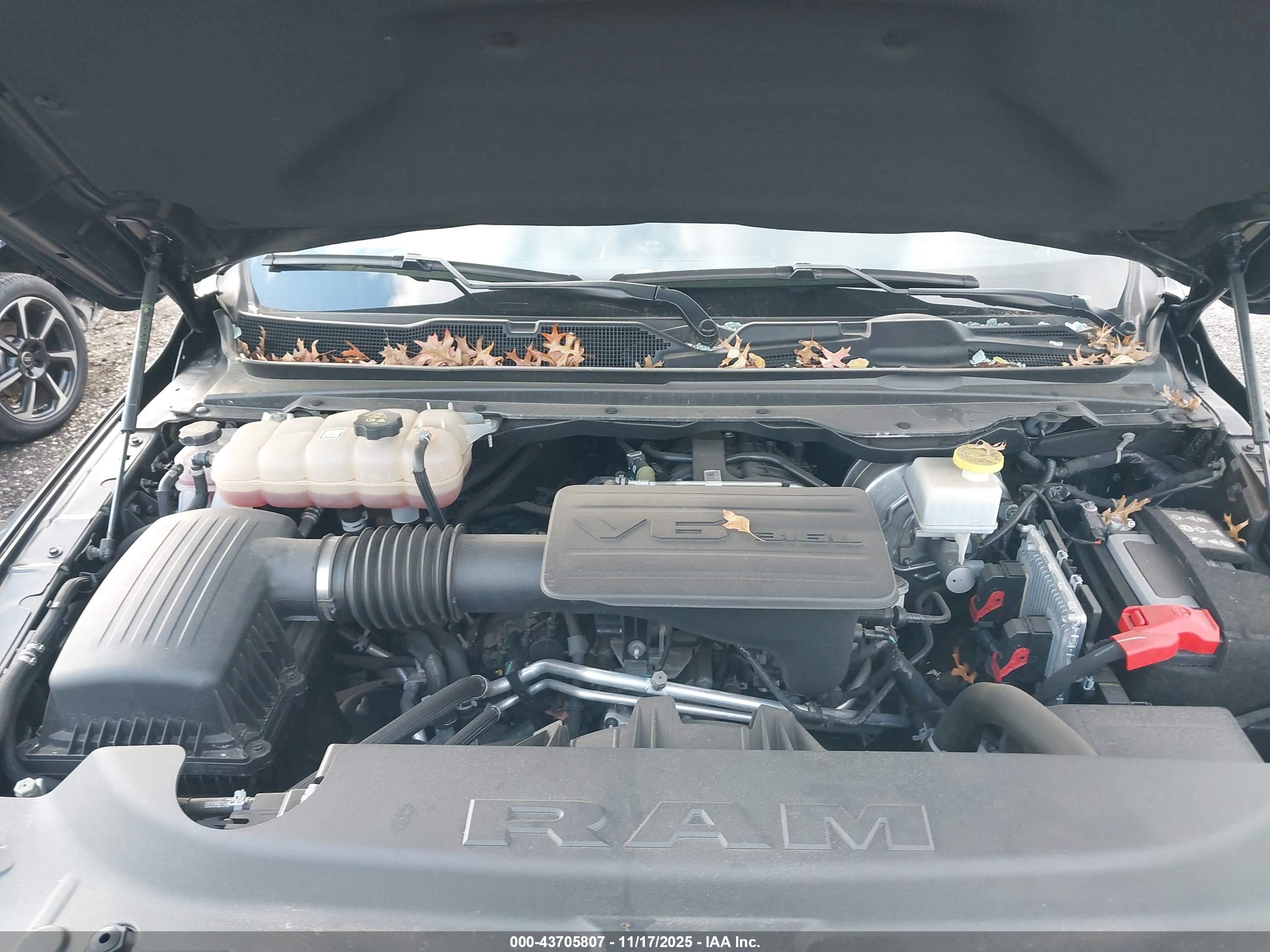 RAM 1500 image 10