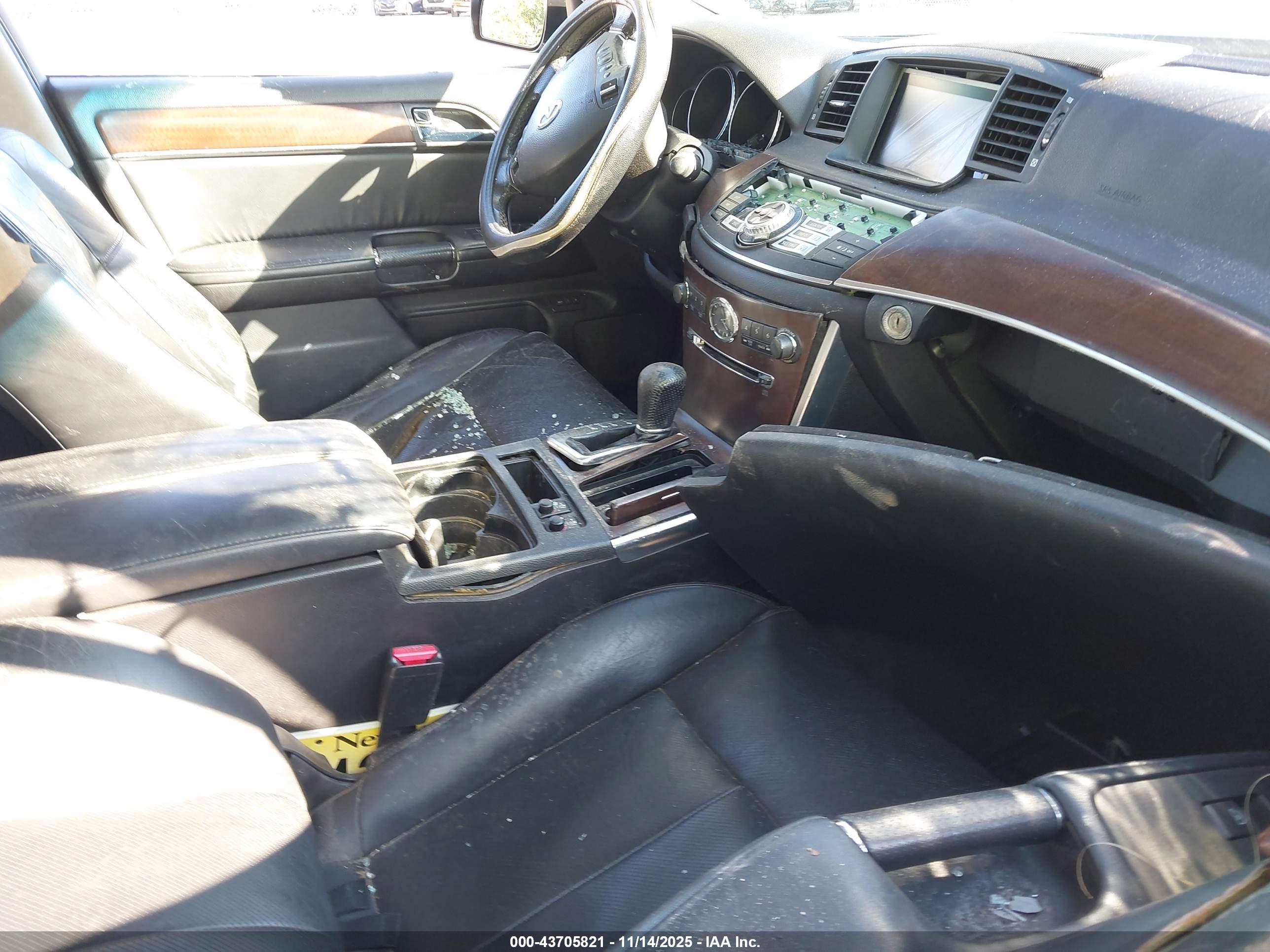 INFINITI M35 image 5