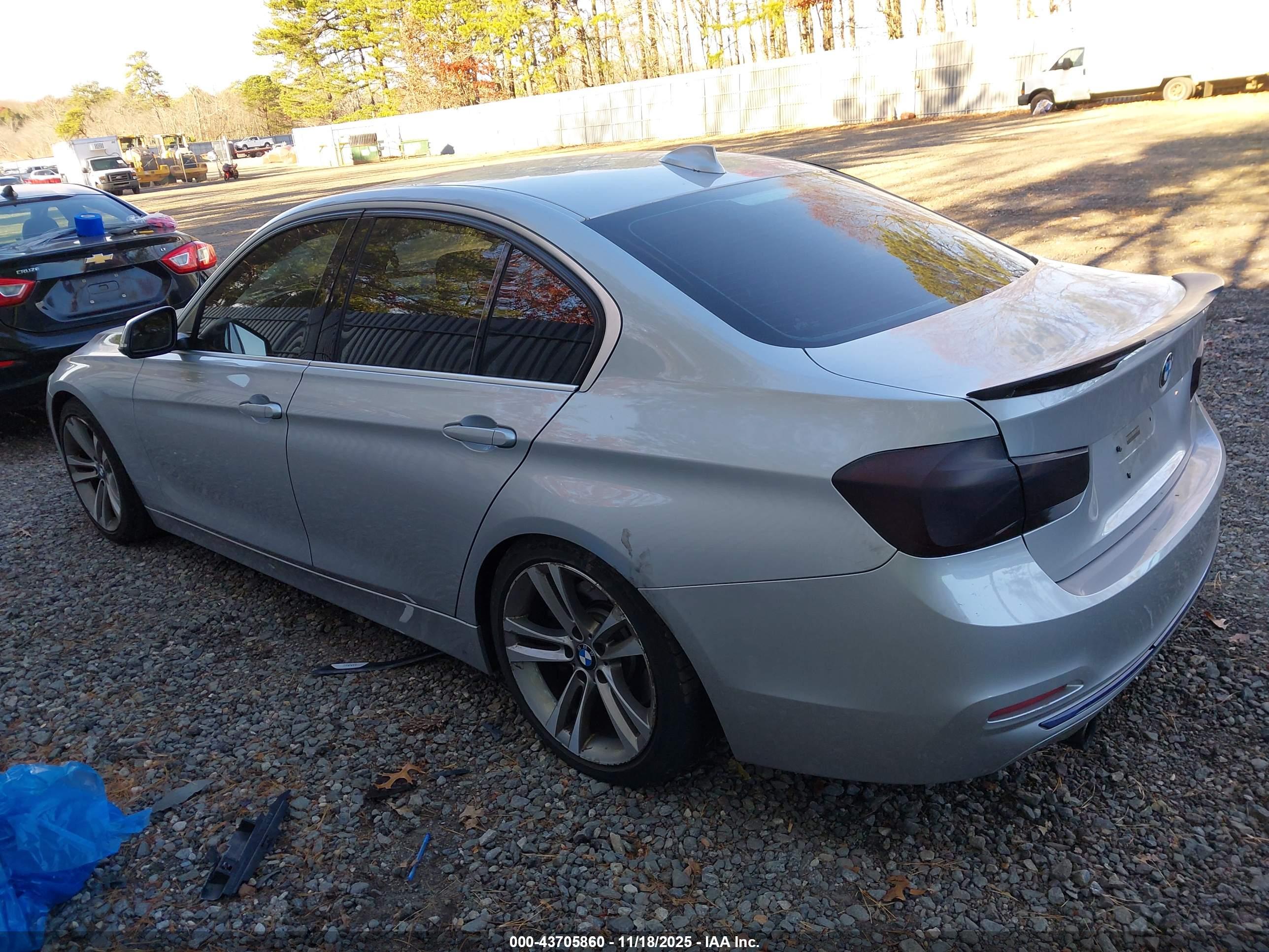 BMW 340I image 3