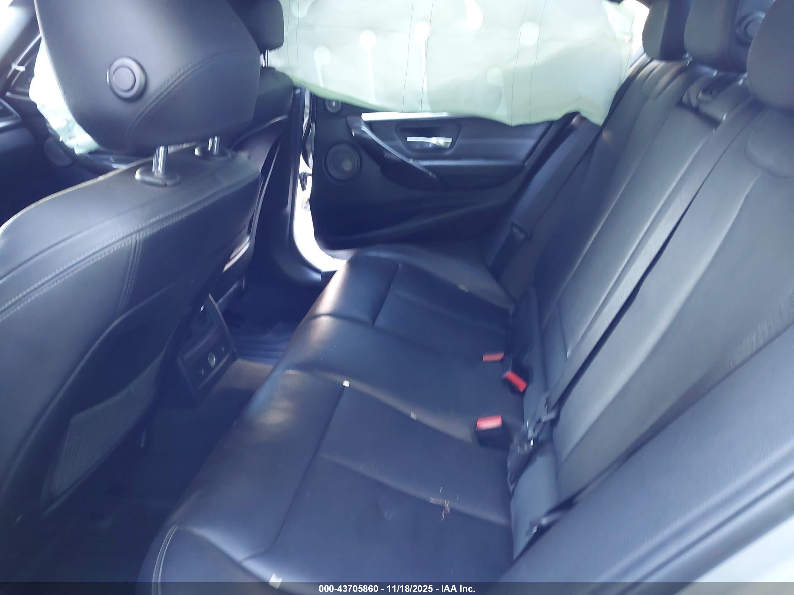 BMW 340I image 8