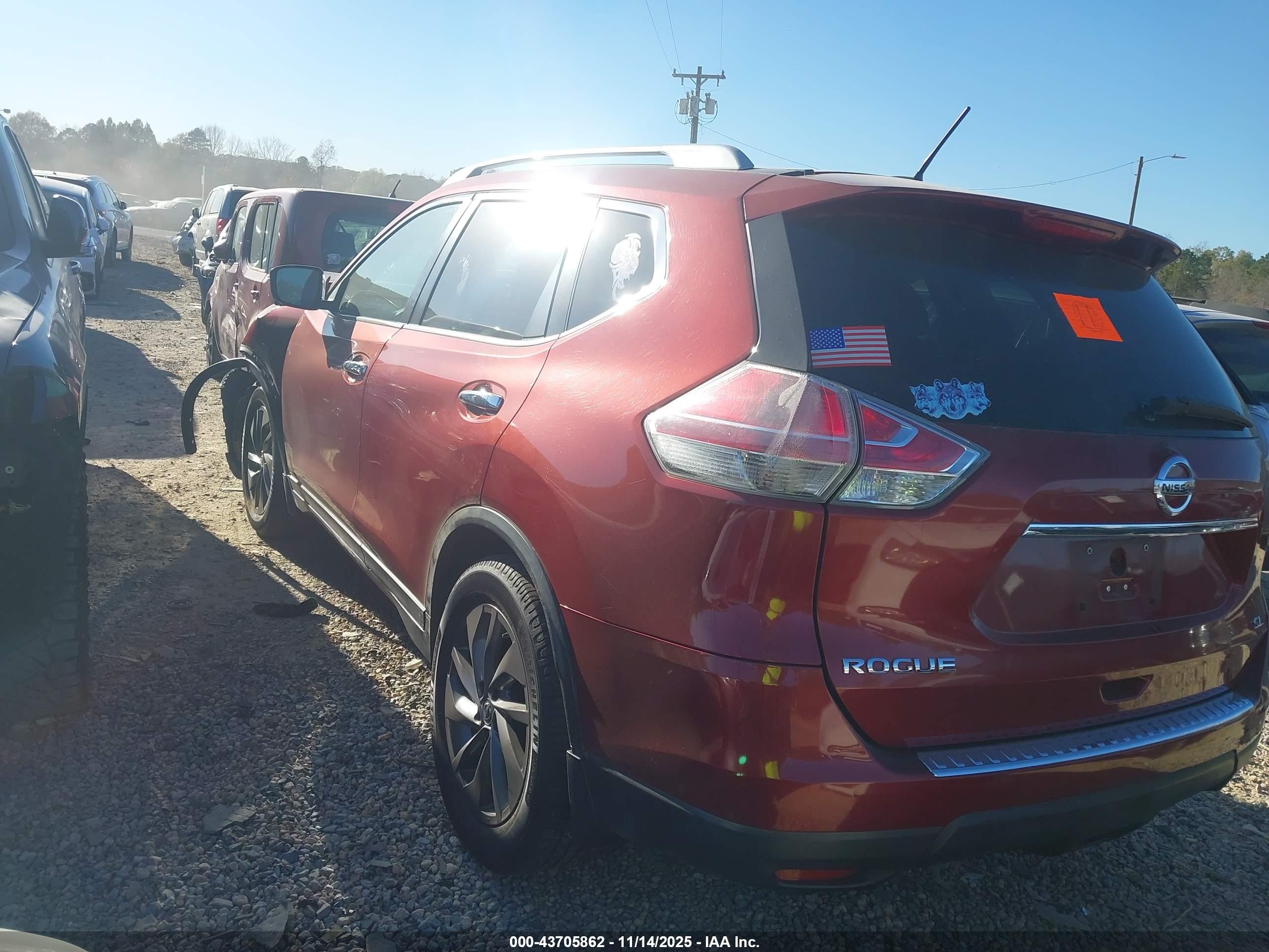 NISSAN ROGUE image 3