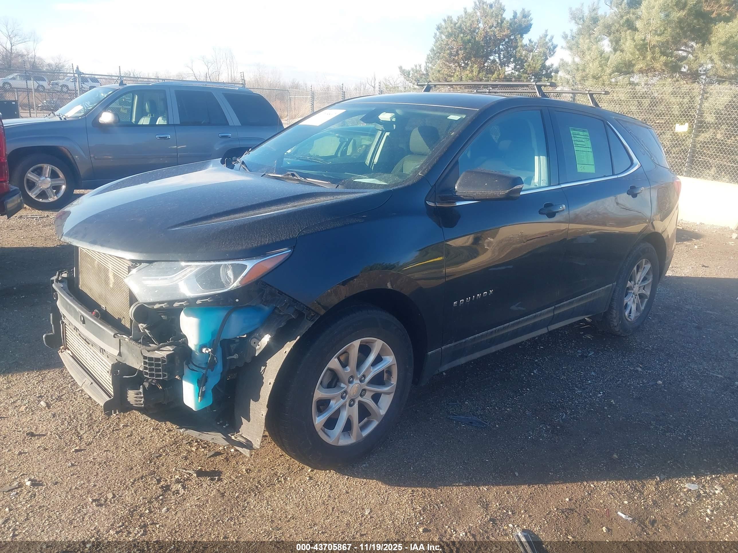 CHEVROLET EQUINOX image 2