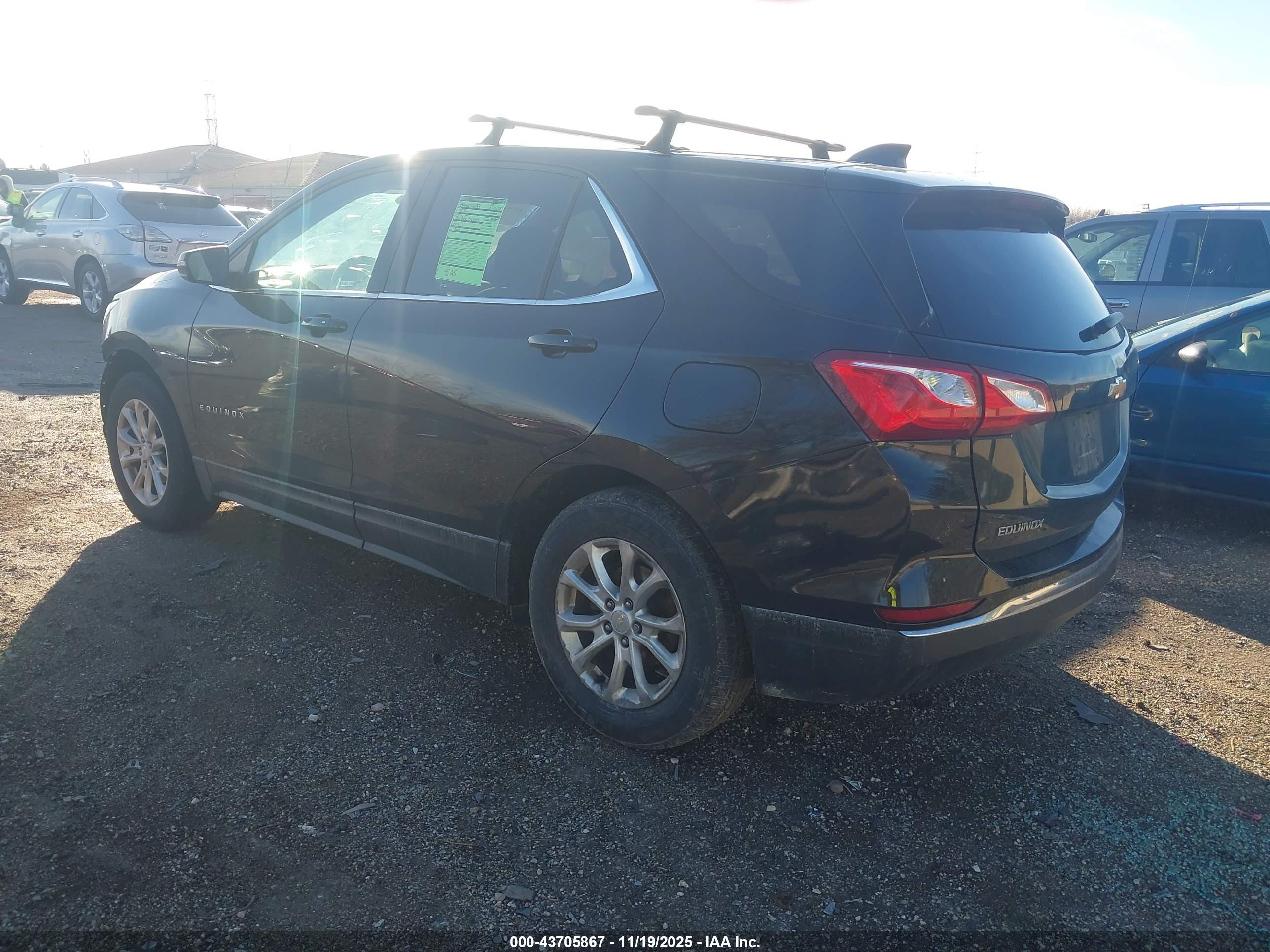 CHEVROLET EQUINOX image 3