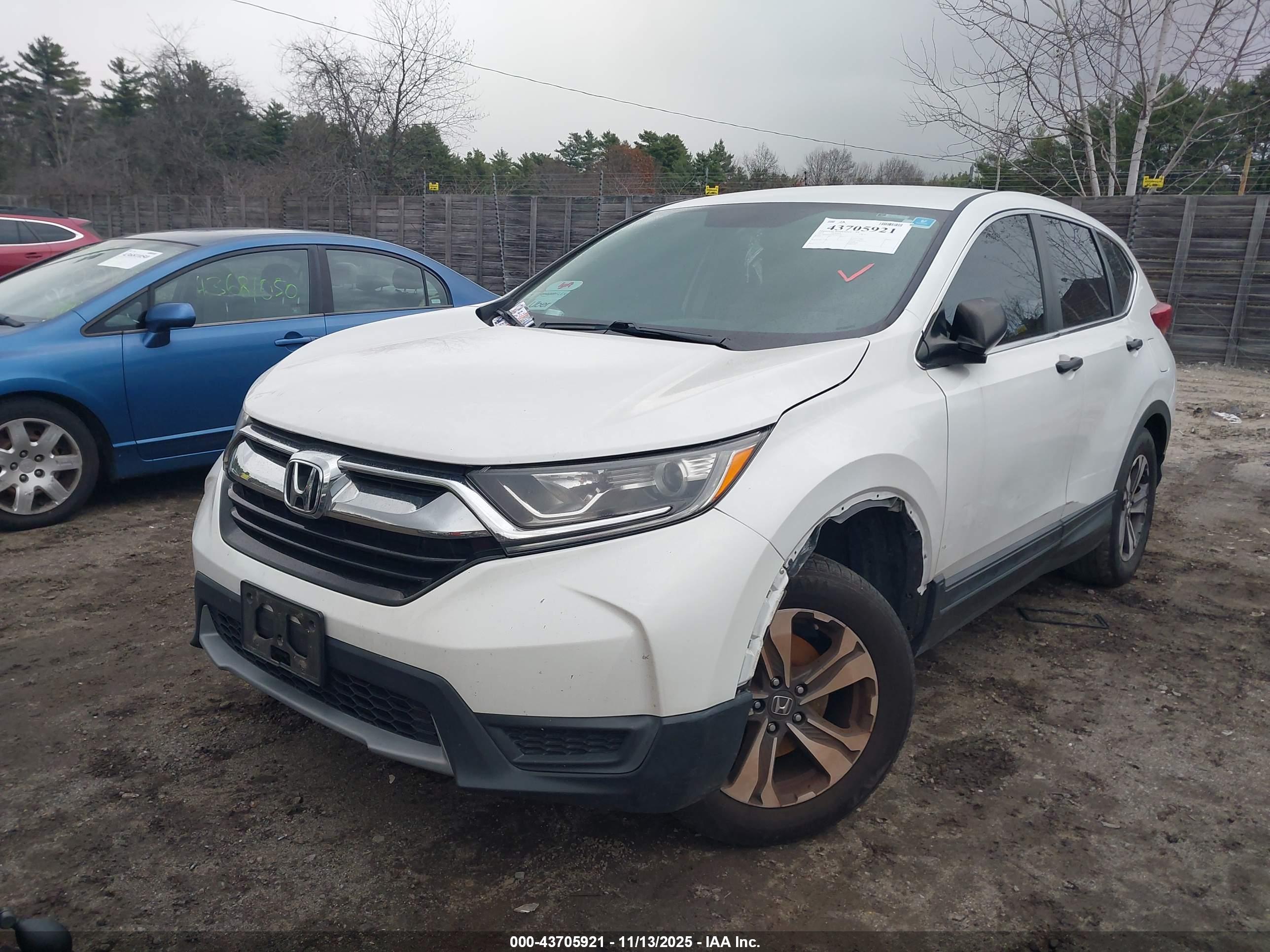 HONDA CR-V image 2