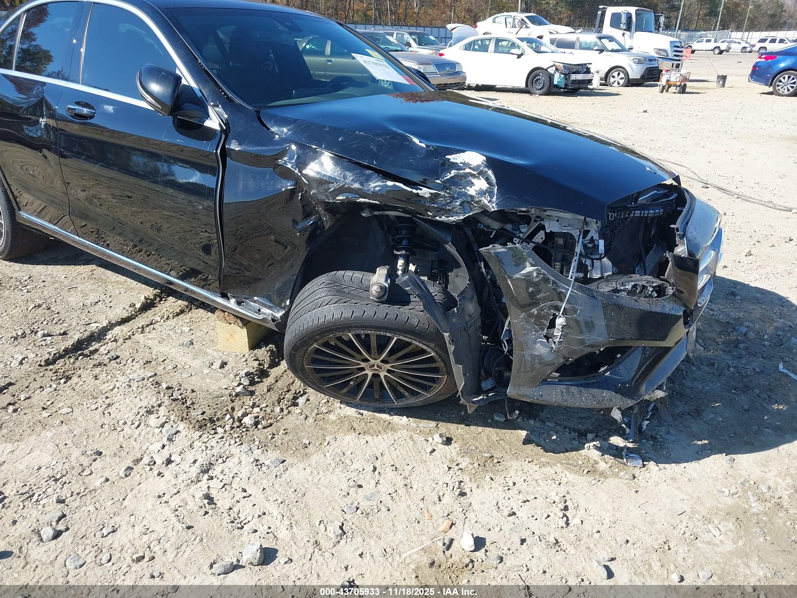 MERCEDES-BENZ C image 6