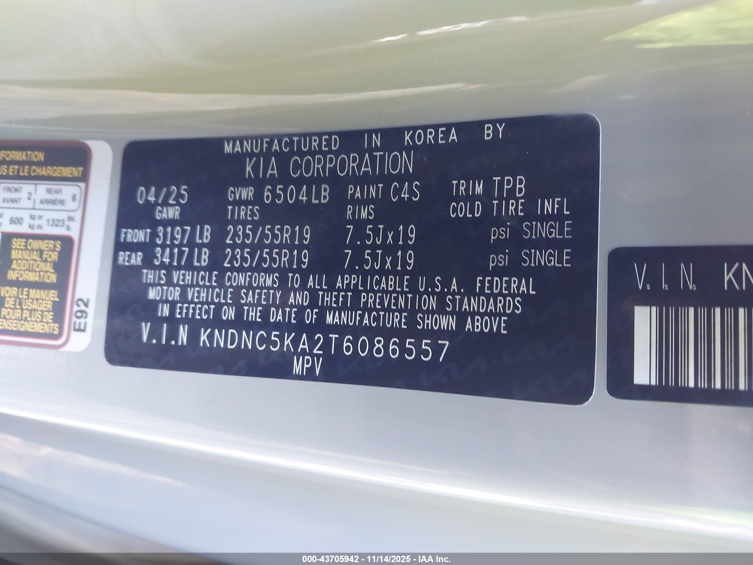 KIA CARNIVAL image 9