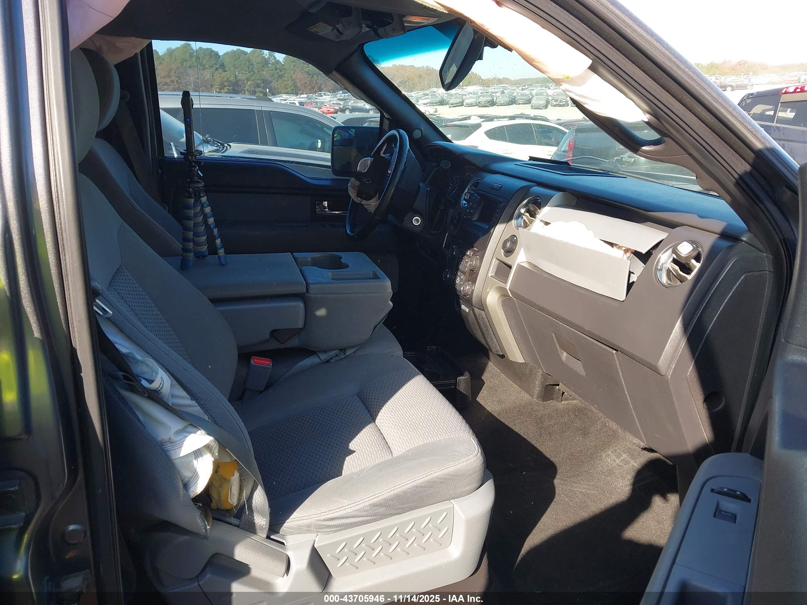 FORD F-150 image 5