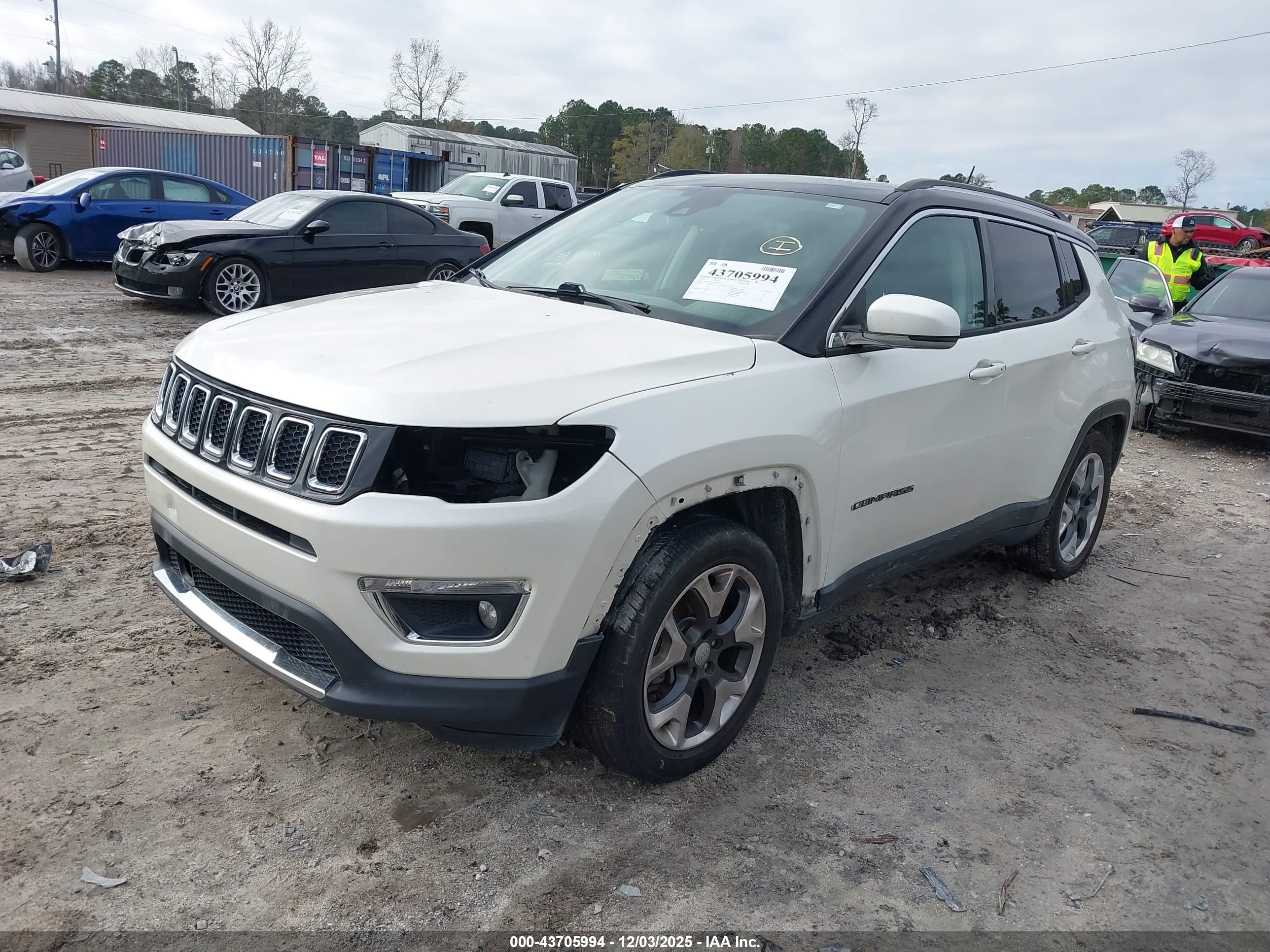 JEEP COMPASS image 2