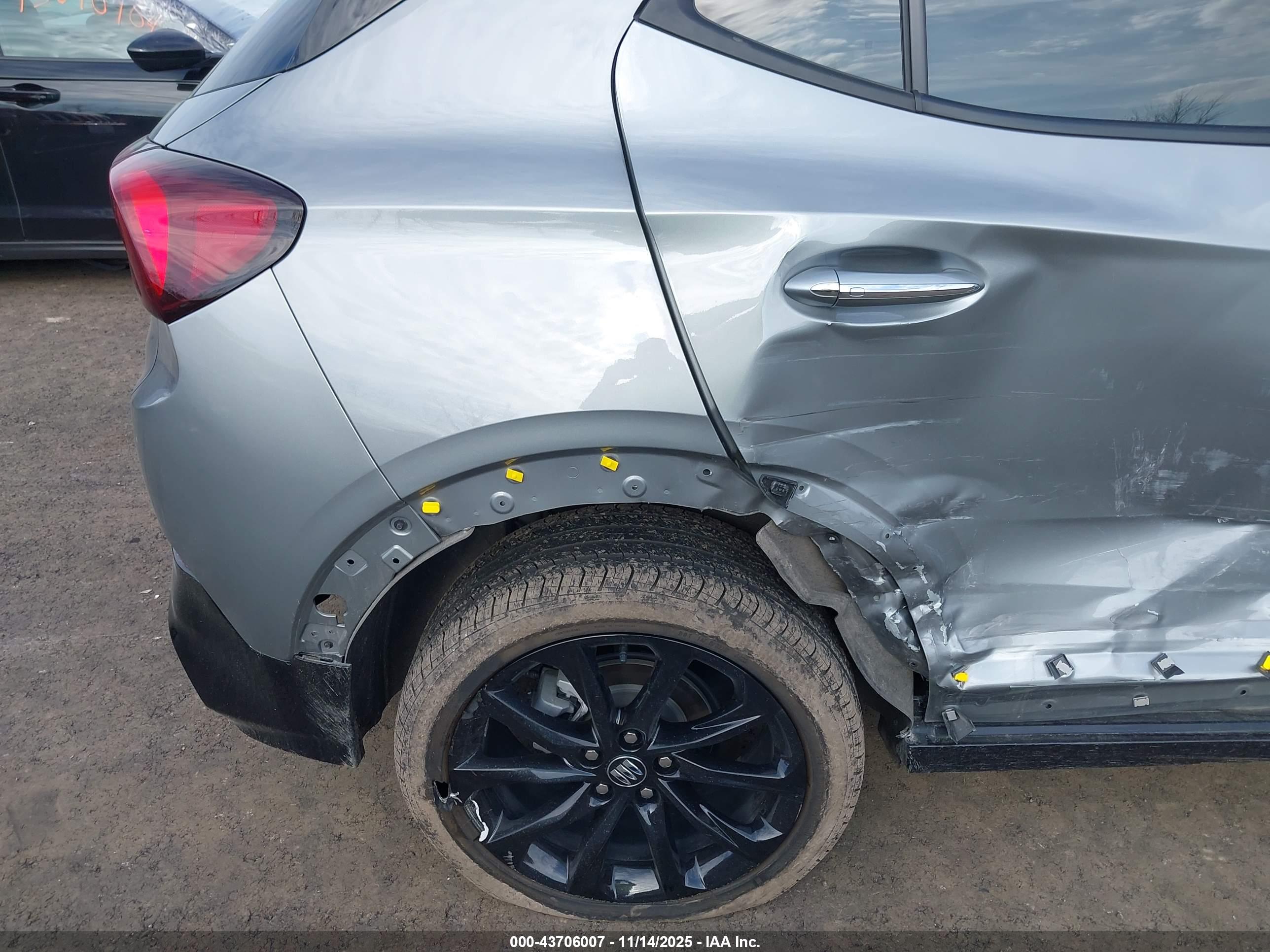 BUICK ENCORE image 6