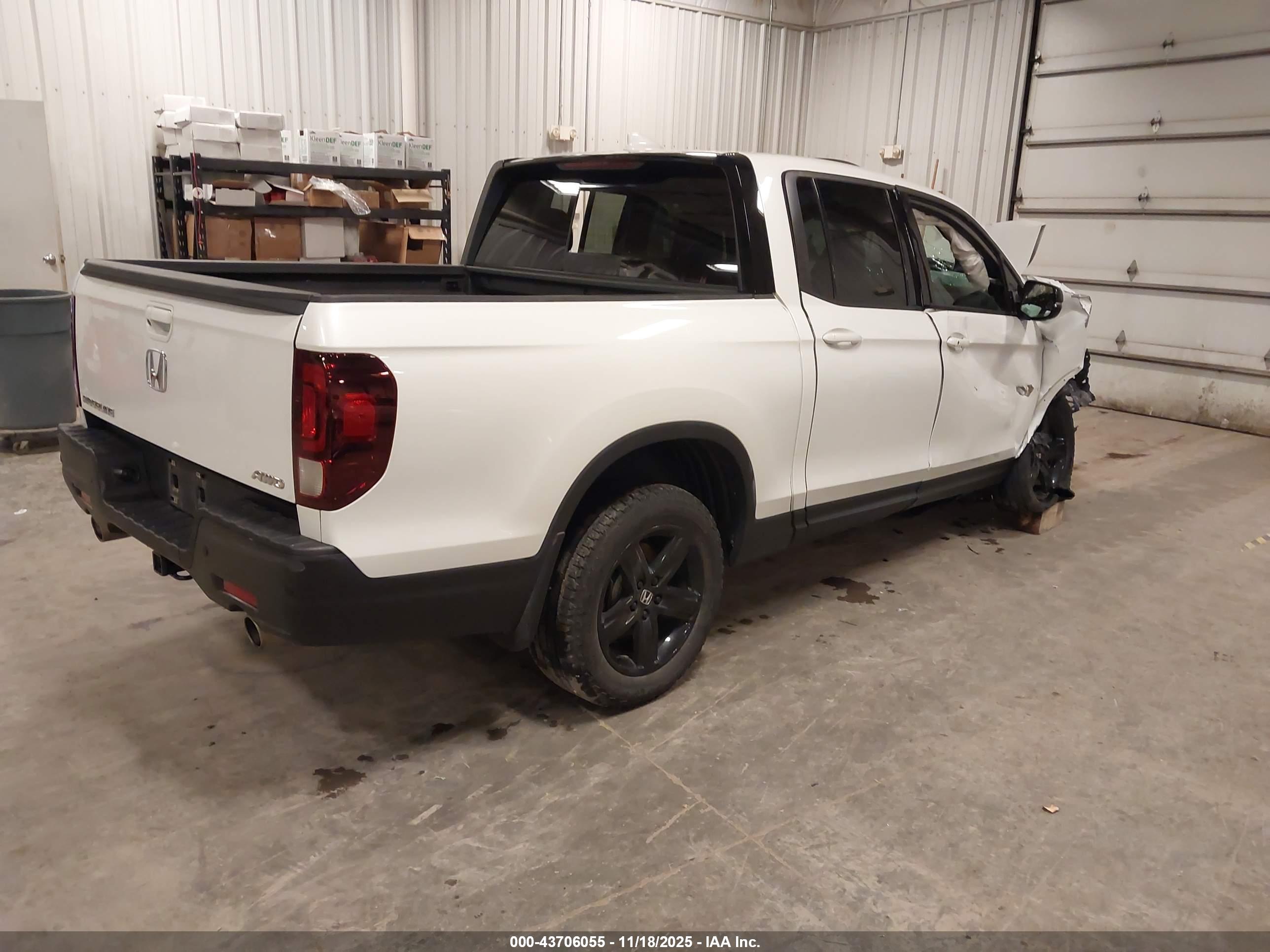HONDA RIDGELINE image 4