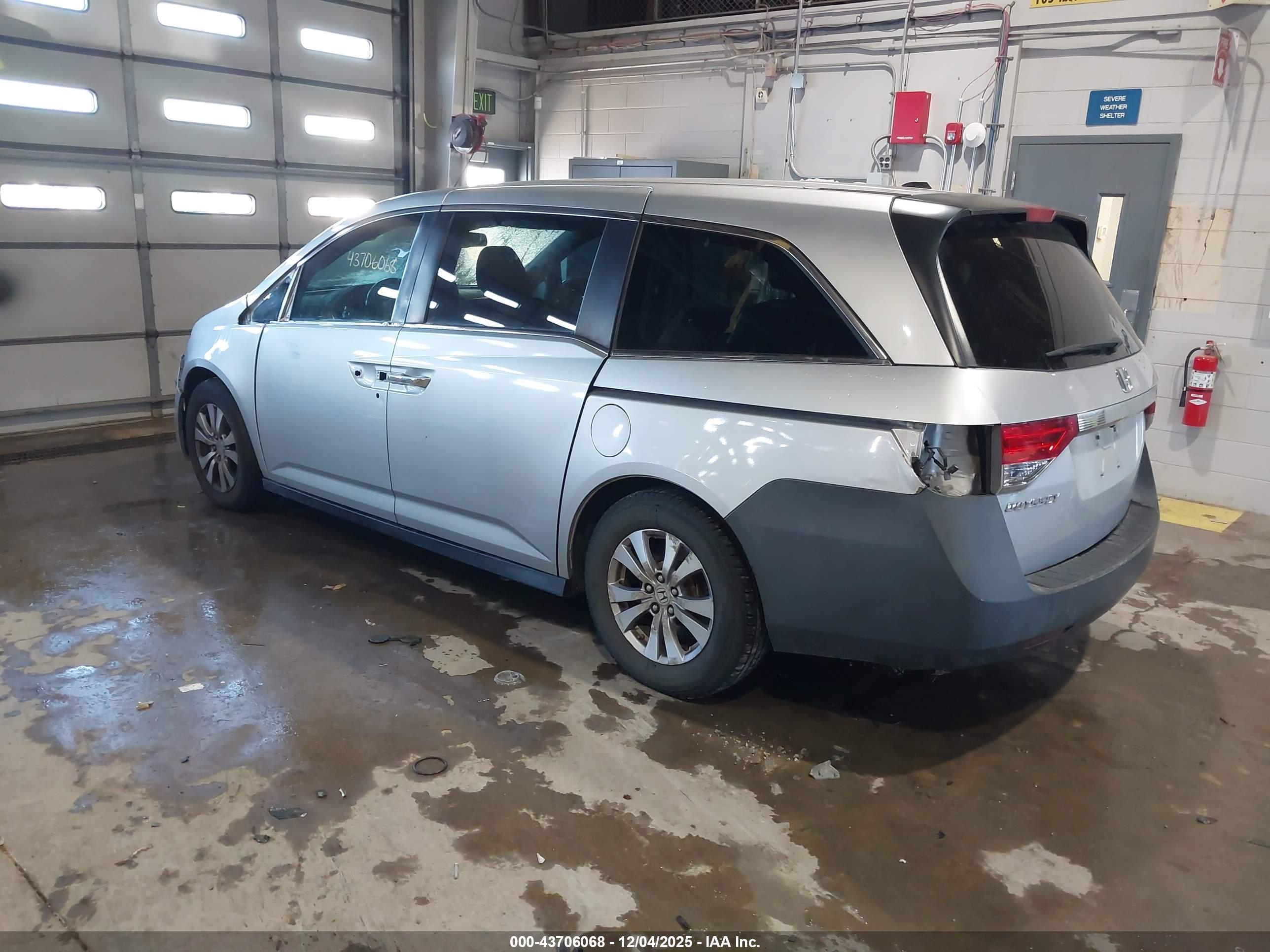 HONDA ODYSSEY image 3
