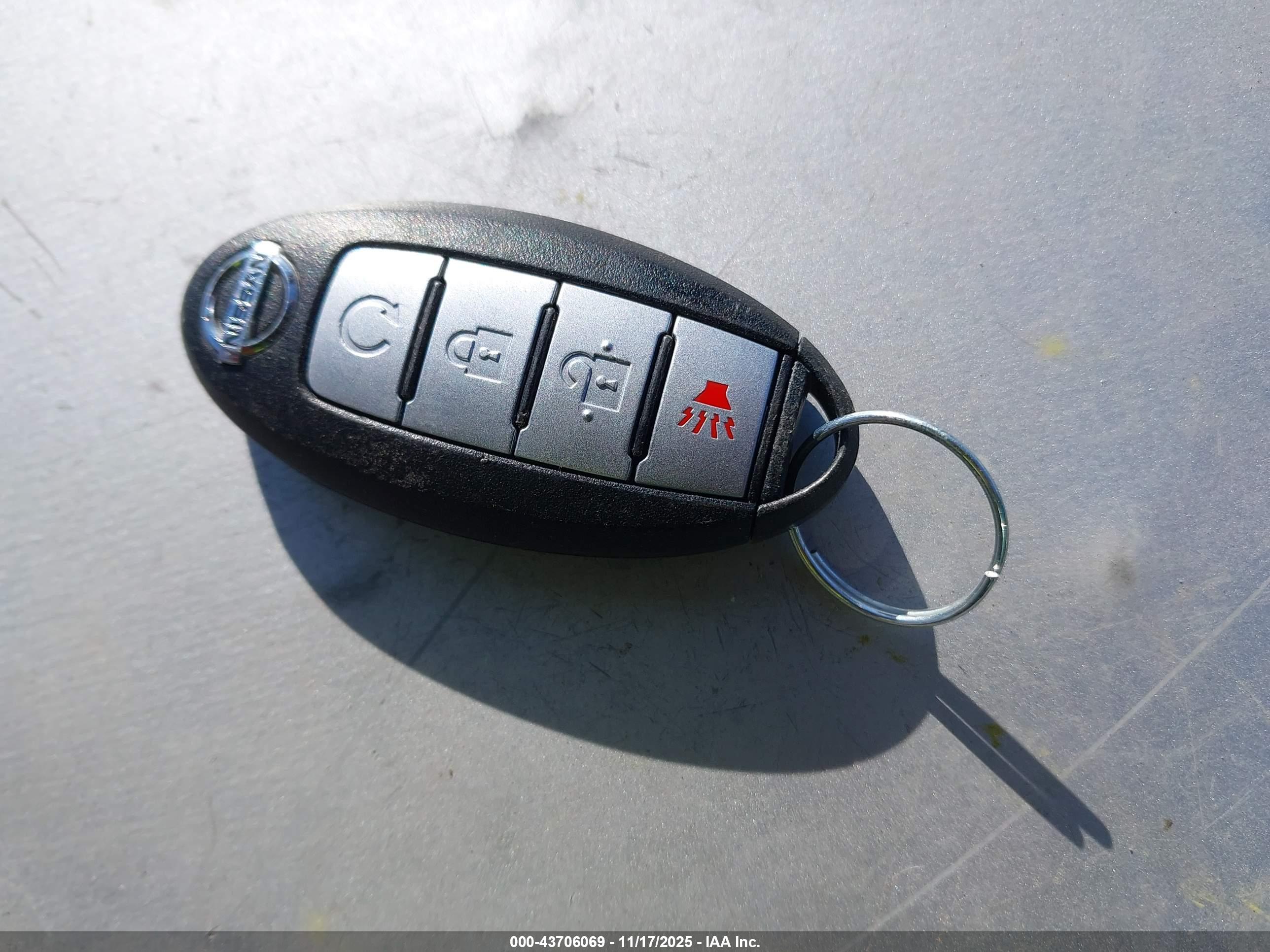 NISSAN PATHFINDER image 11