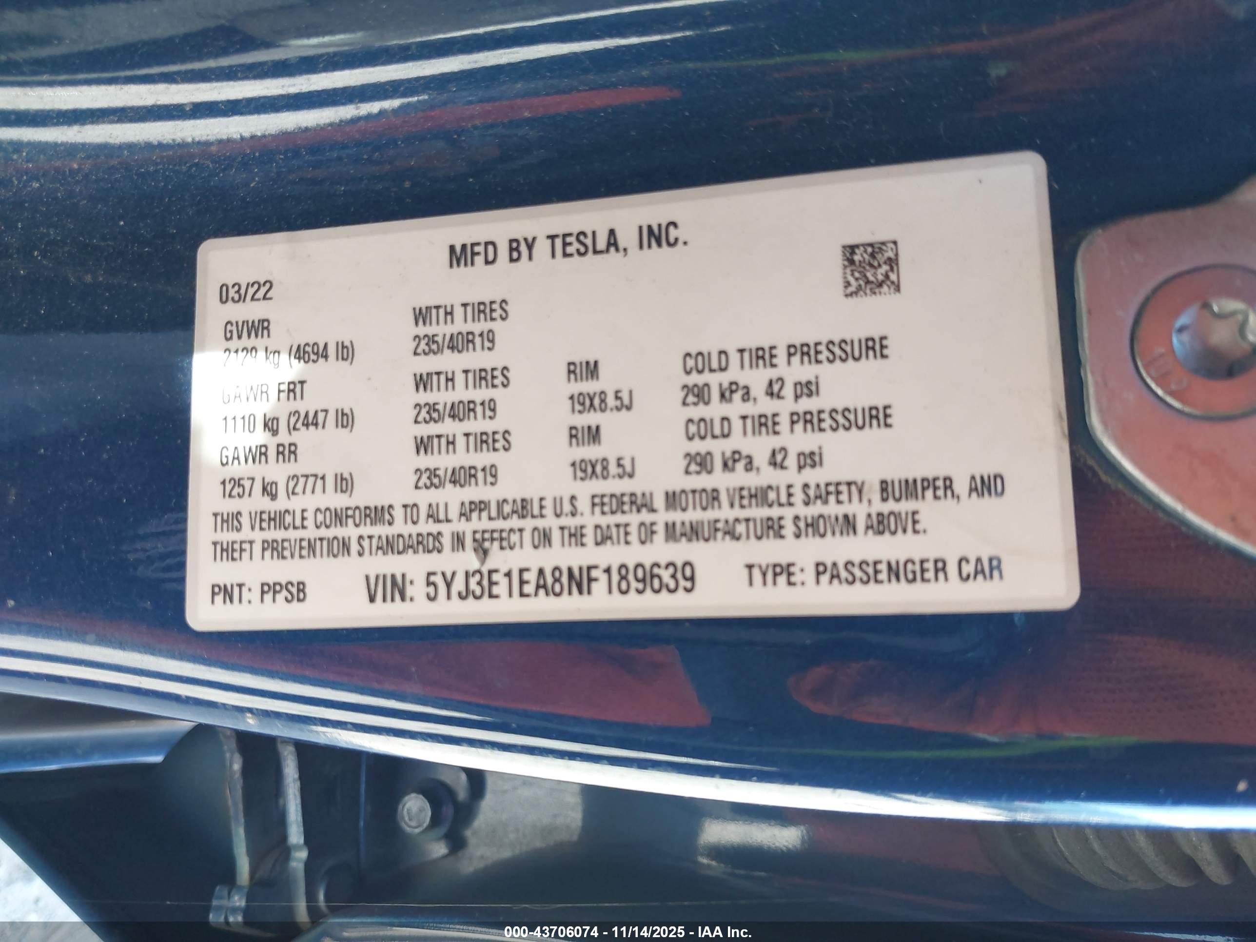 TESLA MODEL image 9