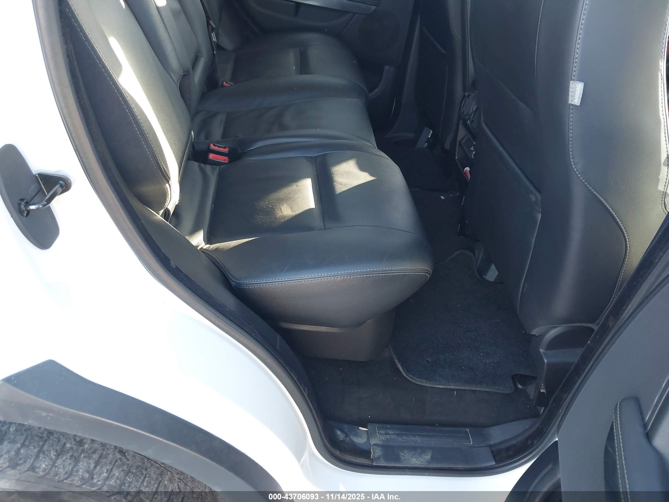 LAND ROVER image 8