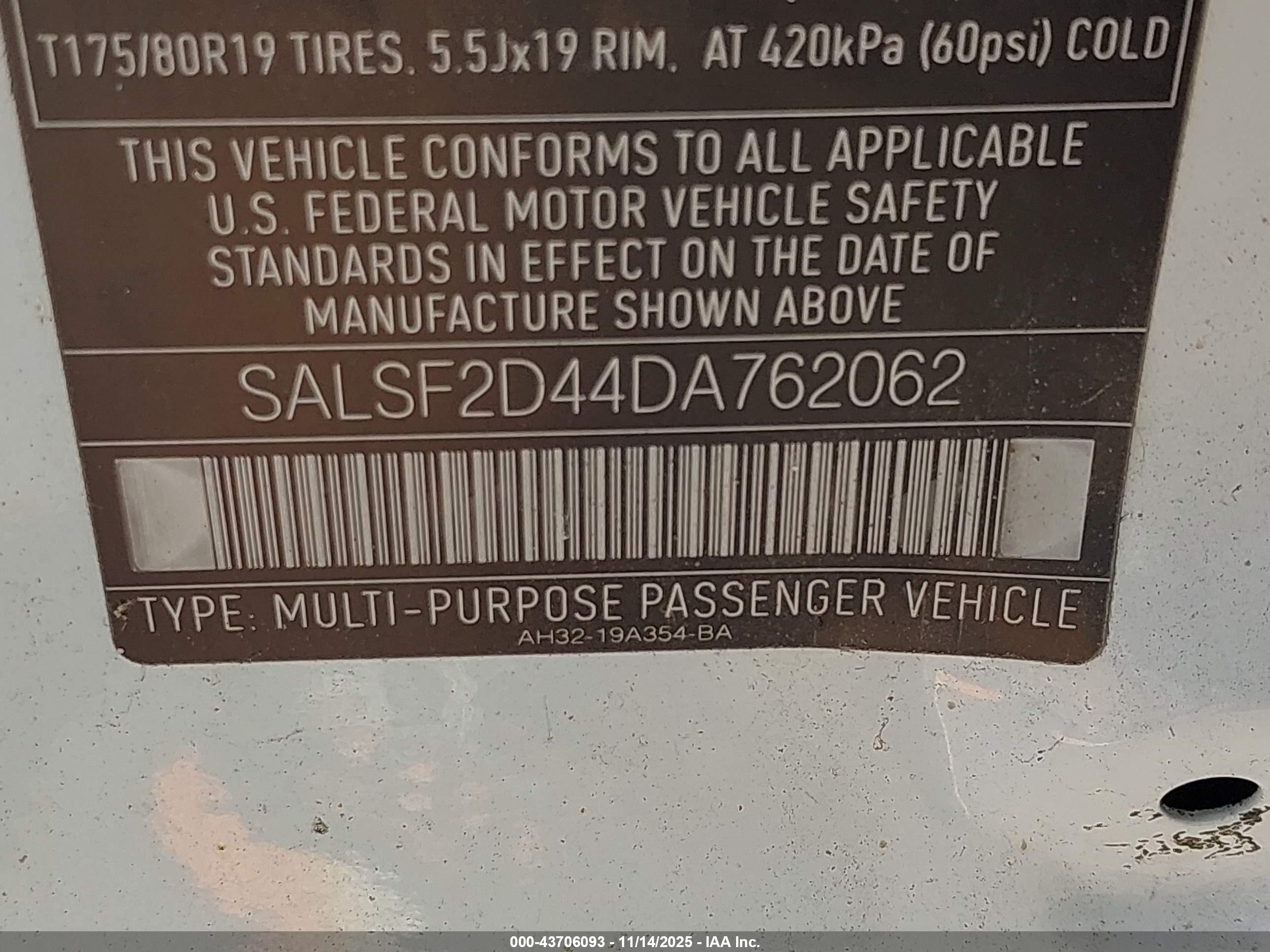 LAND ROVER image 9