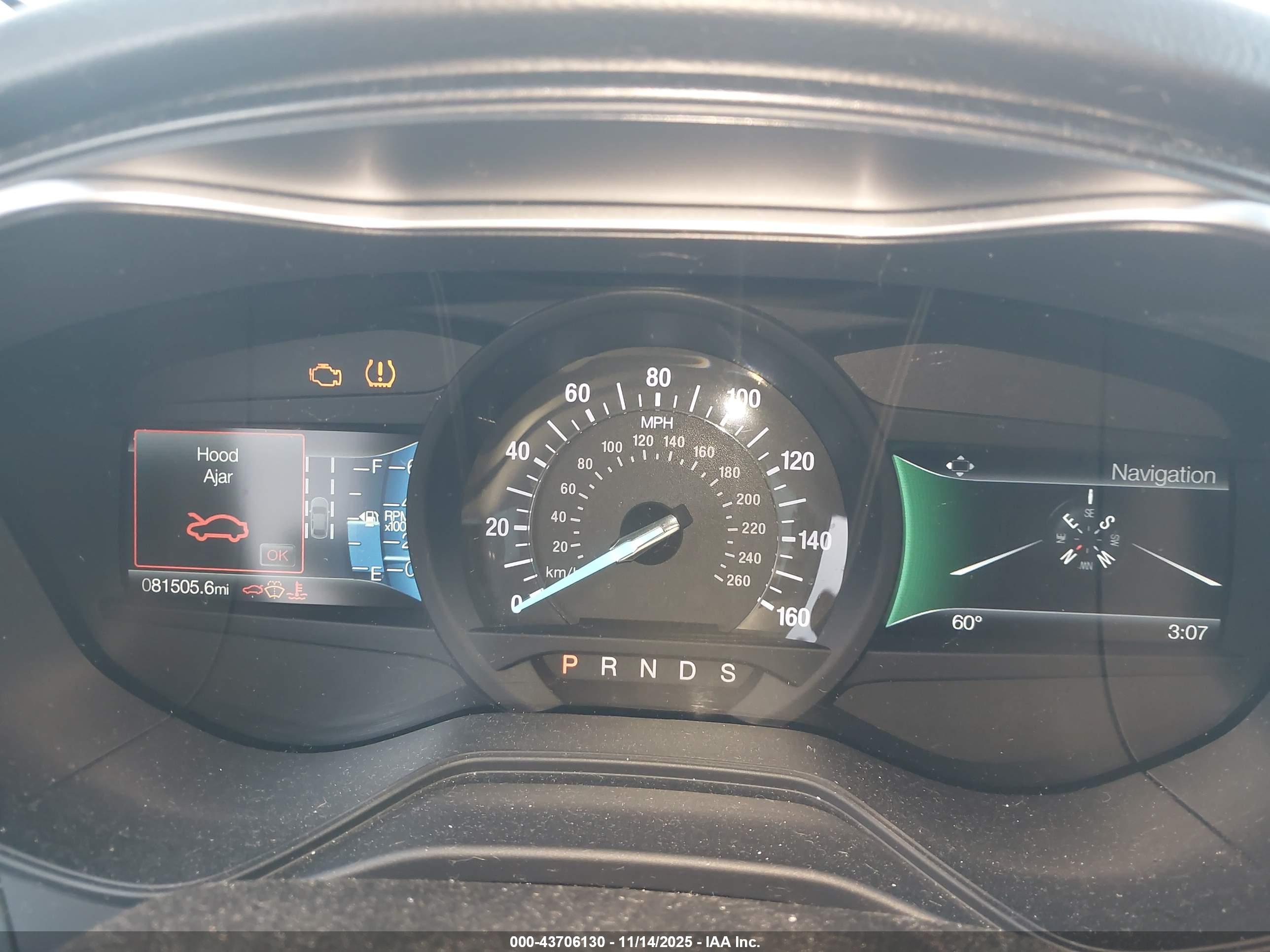 FORD FUSION image 7