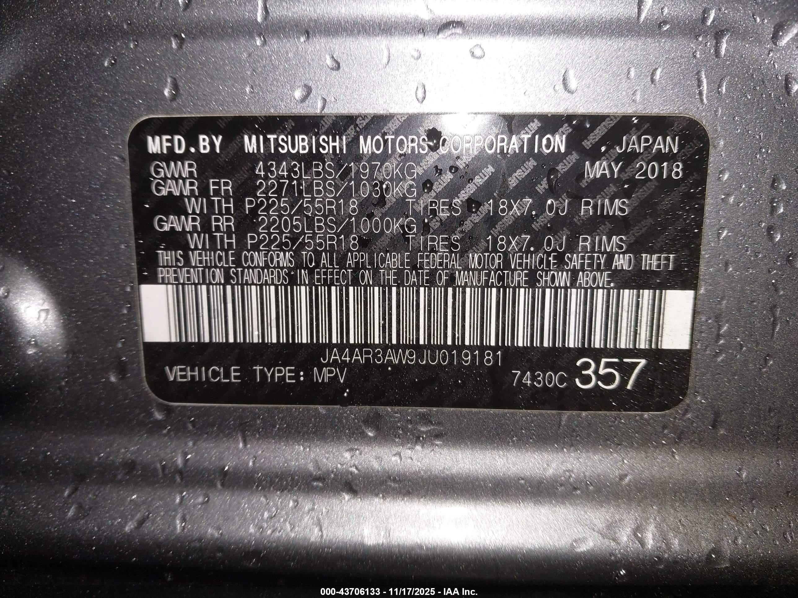 MITSUBISHI OUTLANDER image 9