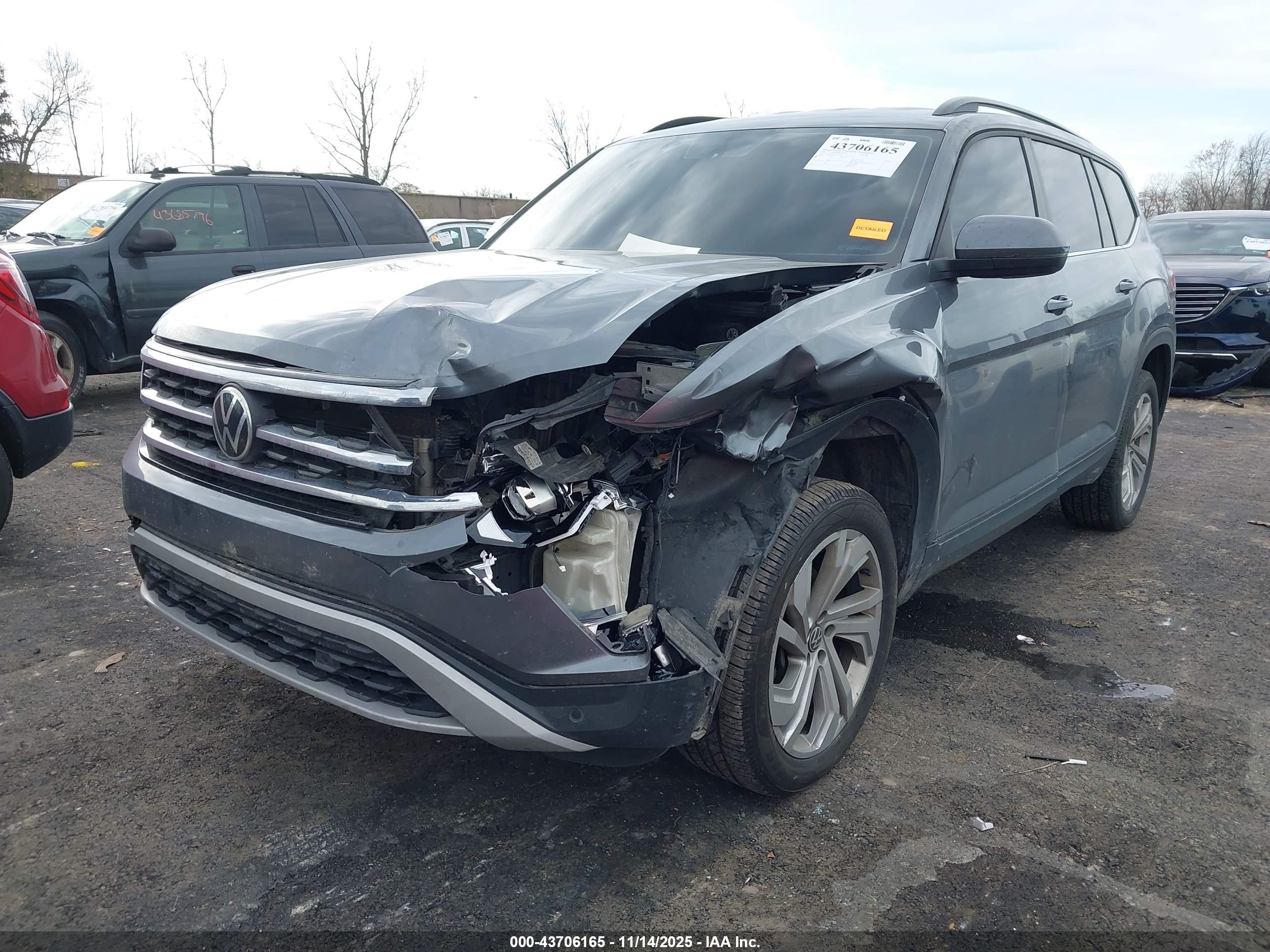 VOLKSWAGEN ATLAS image 2
