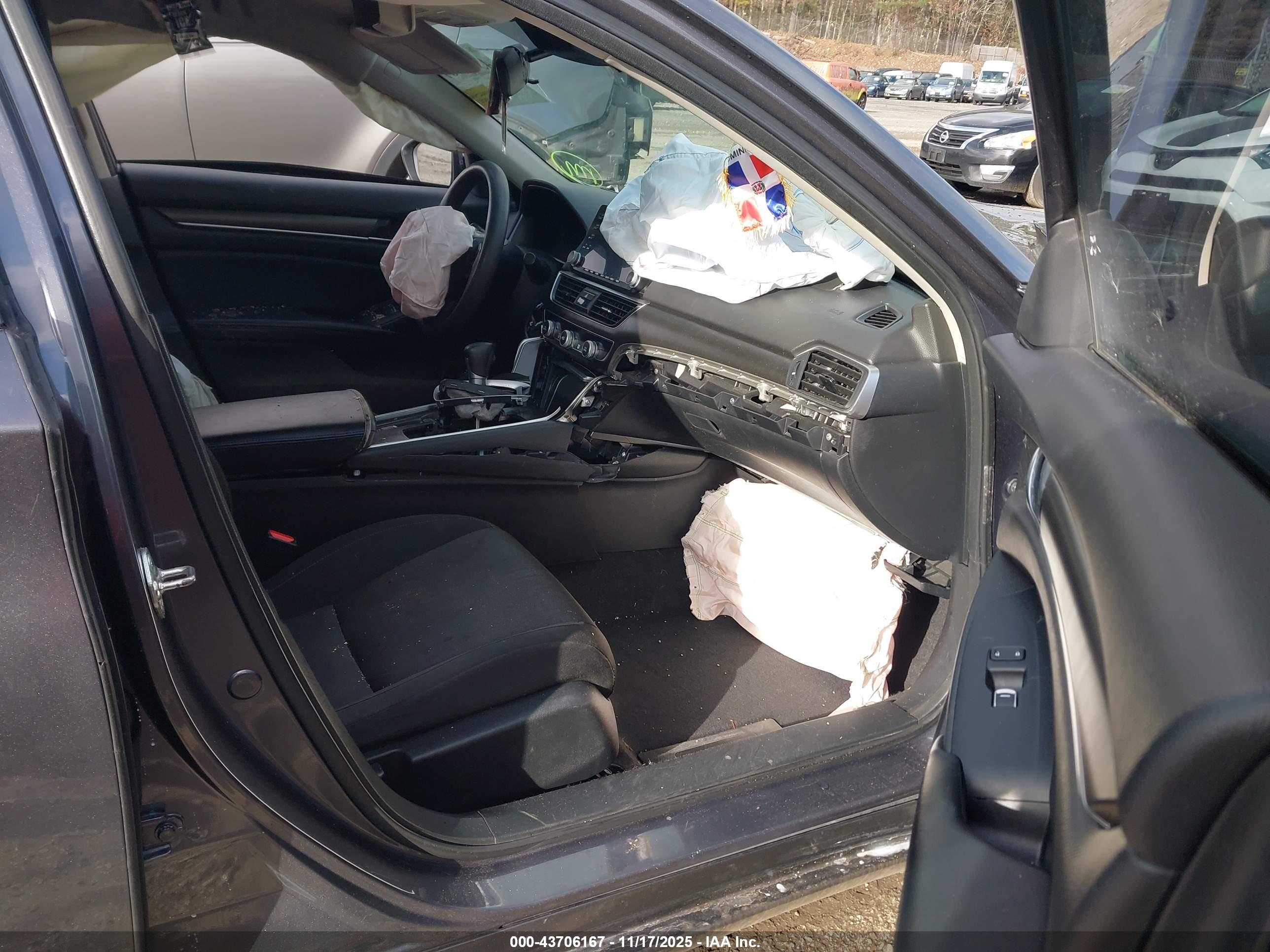 HONDA ACCORD image 5