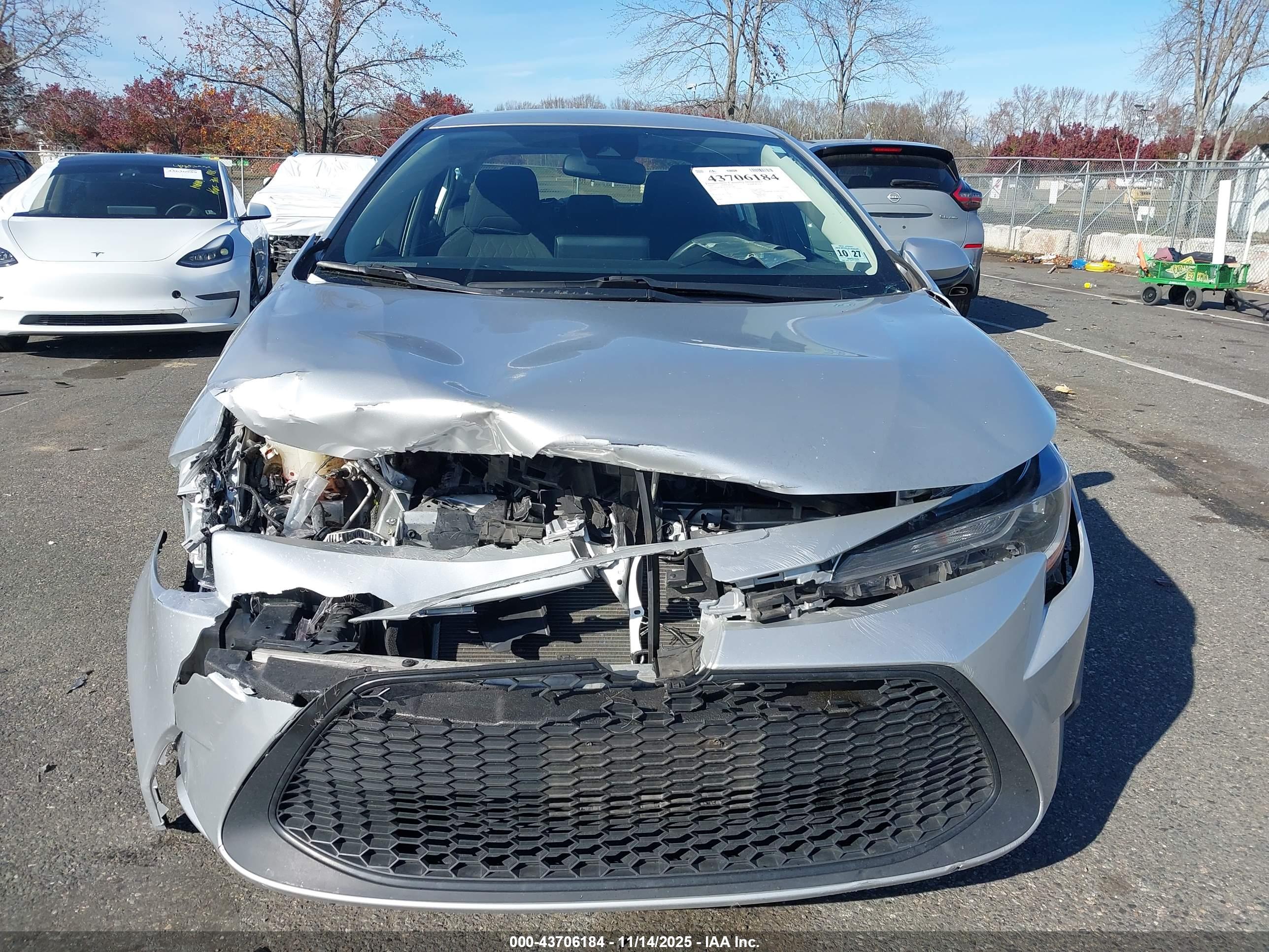 TOYOTA COROLLA image 6
