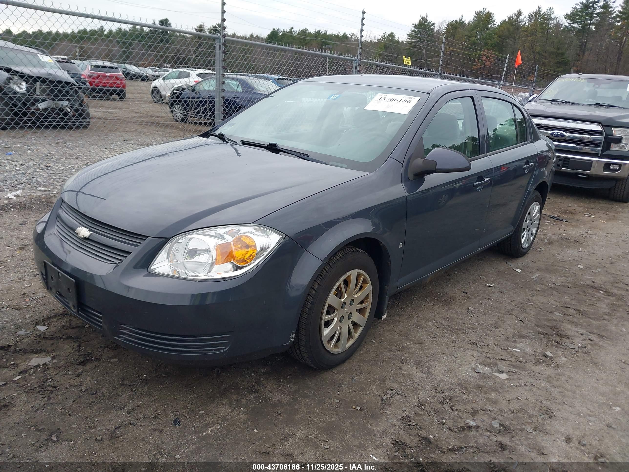 CHEVROLET COBALT image 2