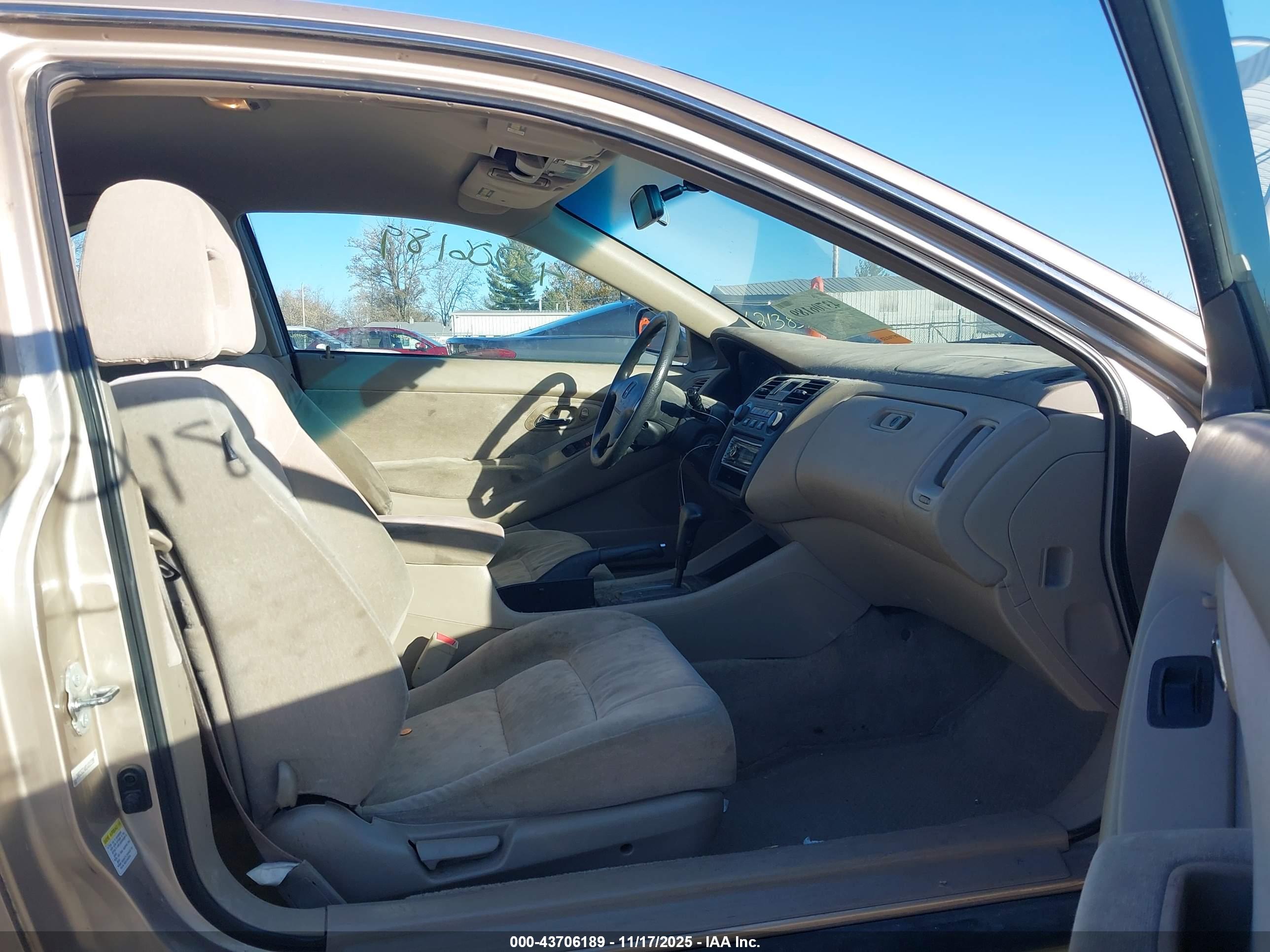 HONDA ACCORD image 5