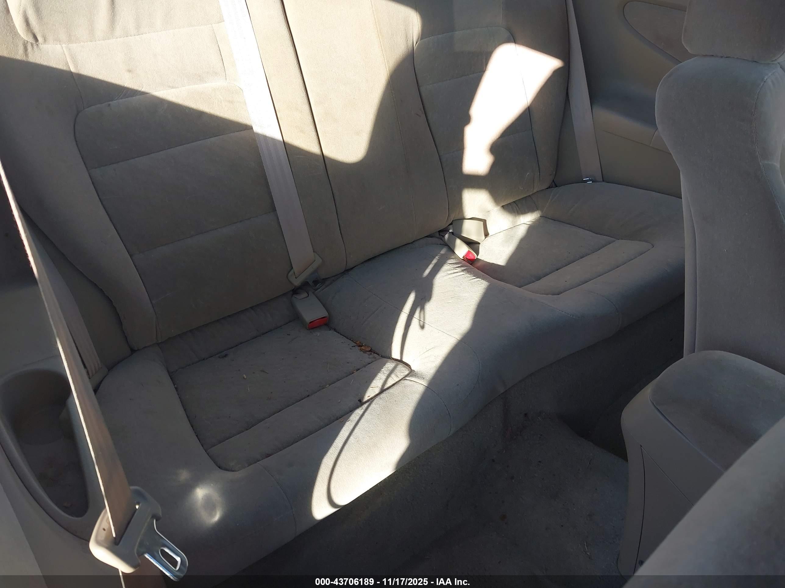 HONDA ACCORD image 8