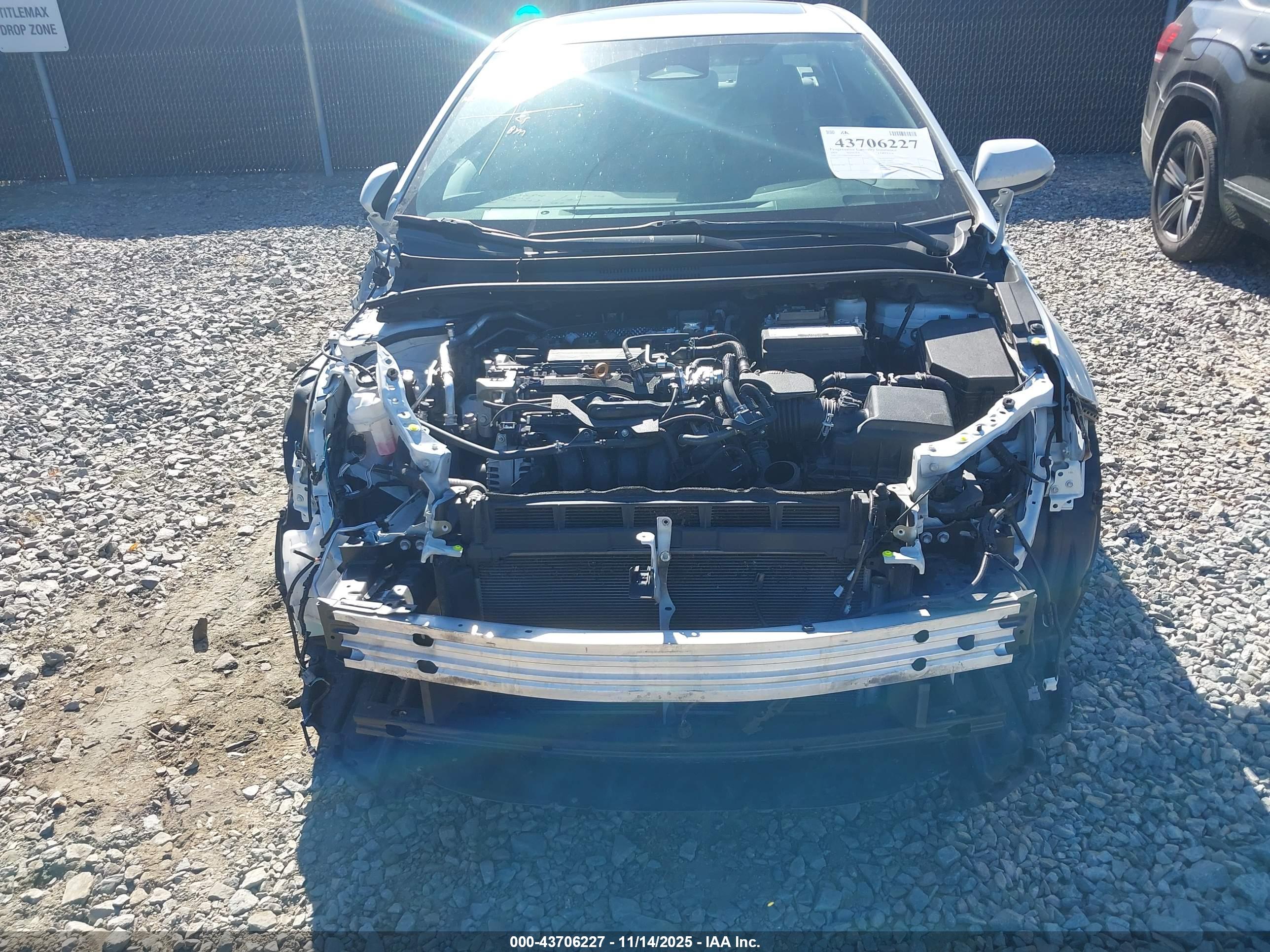 TOYOTA COROLLA image 6