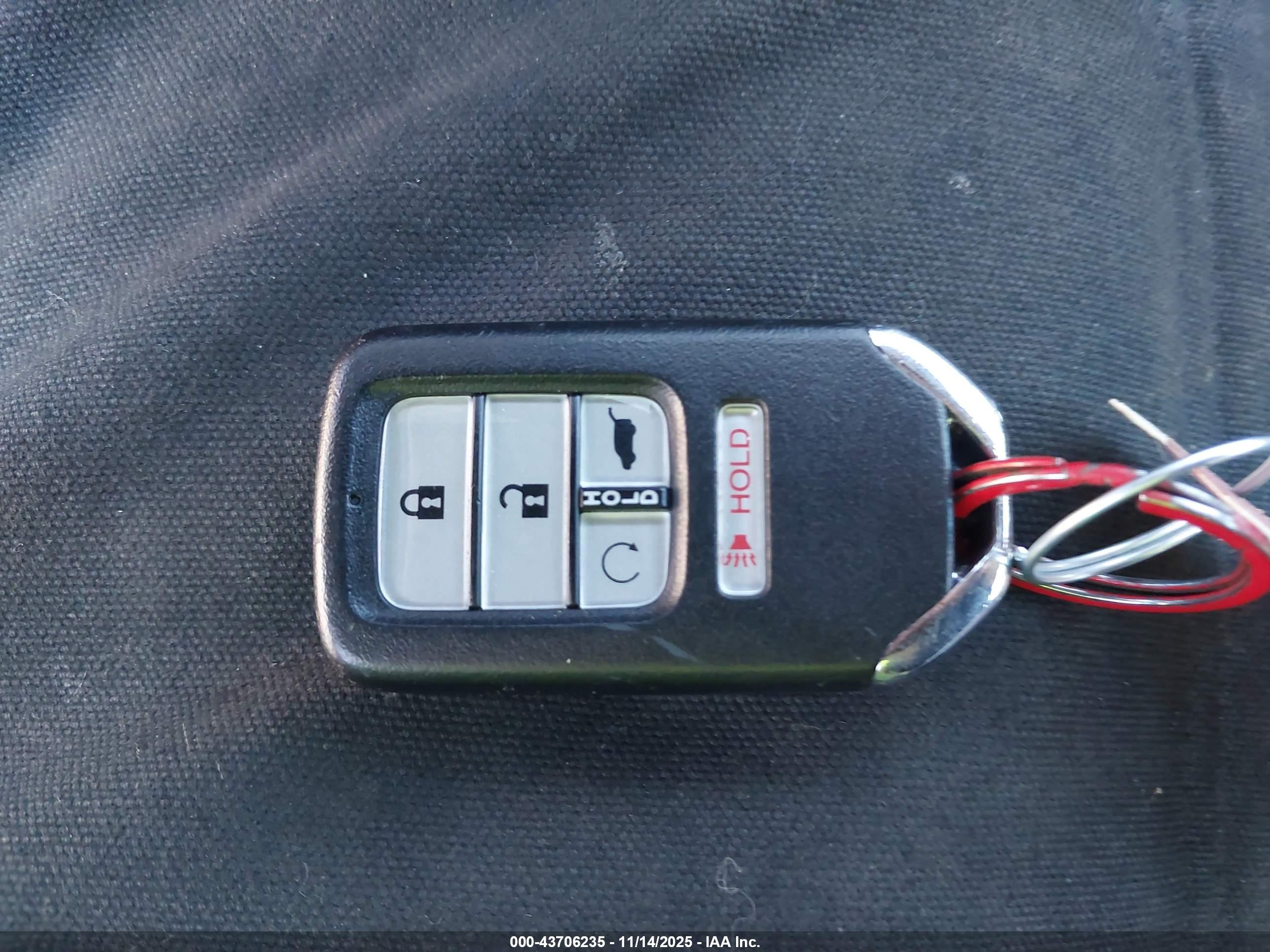 HONDA CR-V image 11