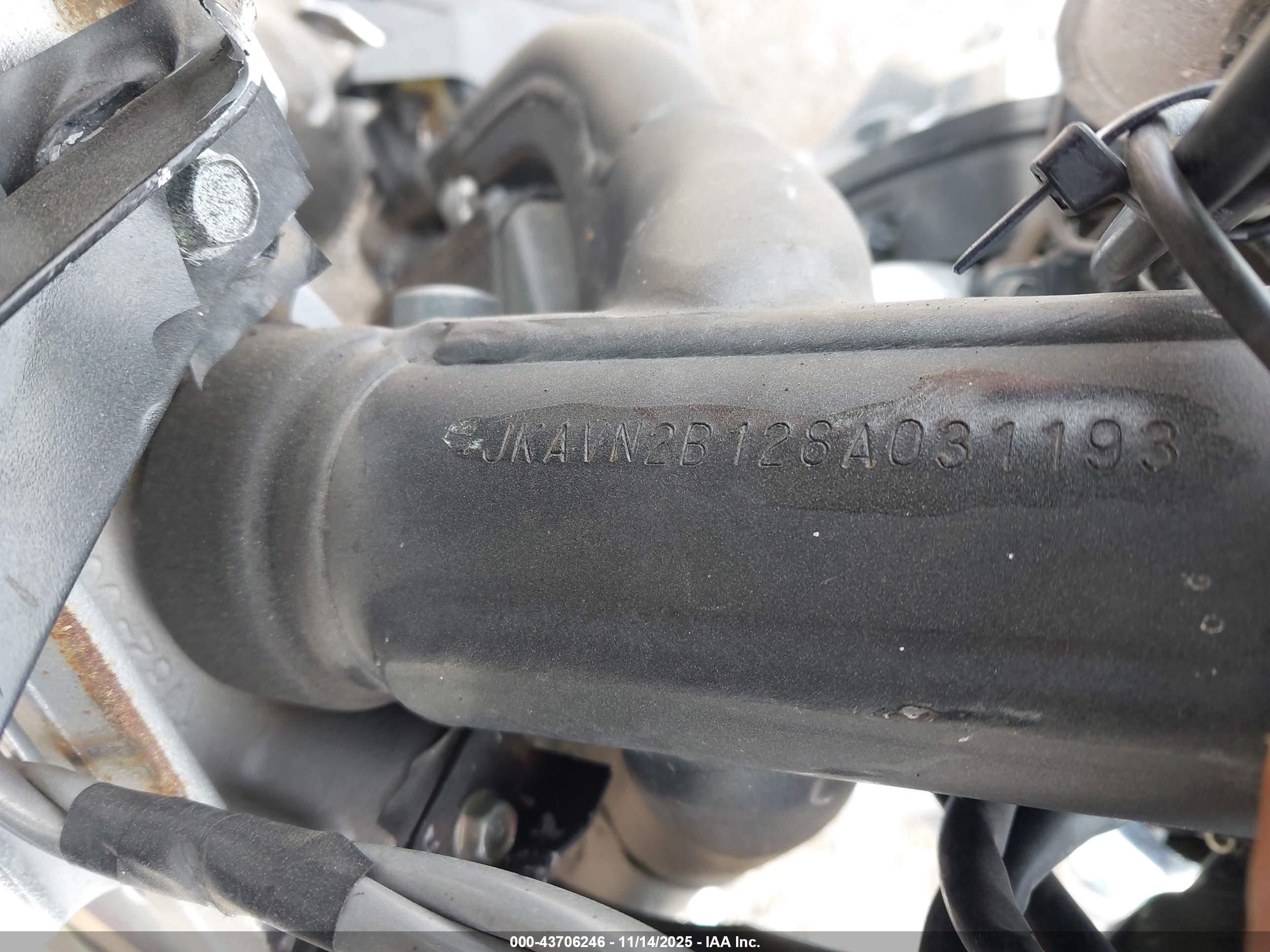 KAWASAKI VN900 image 10