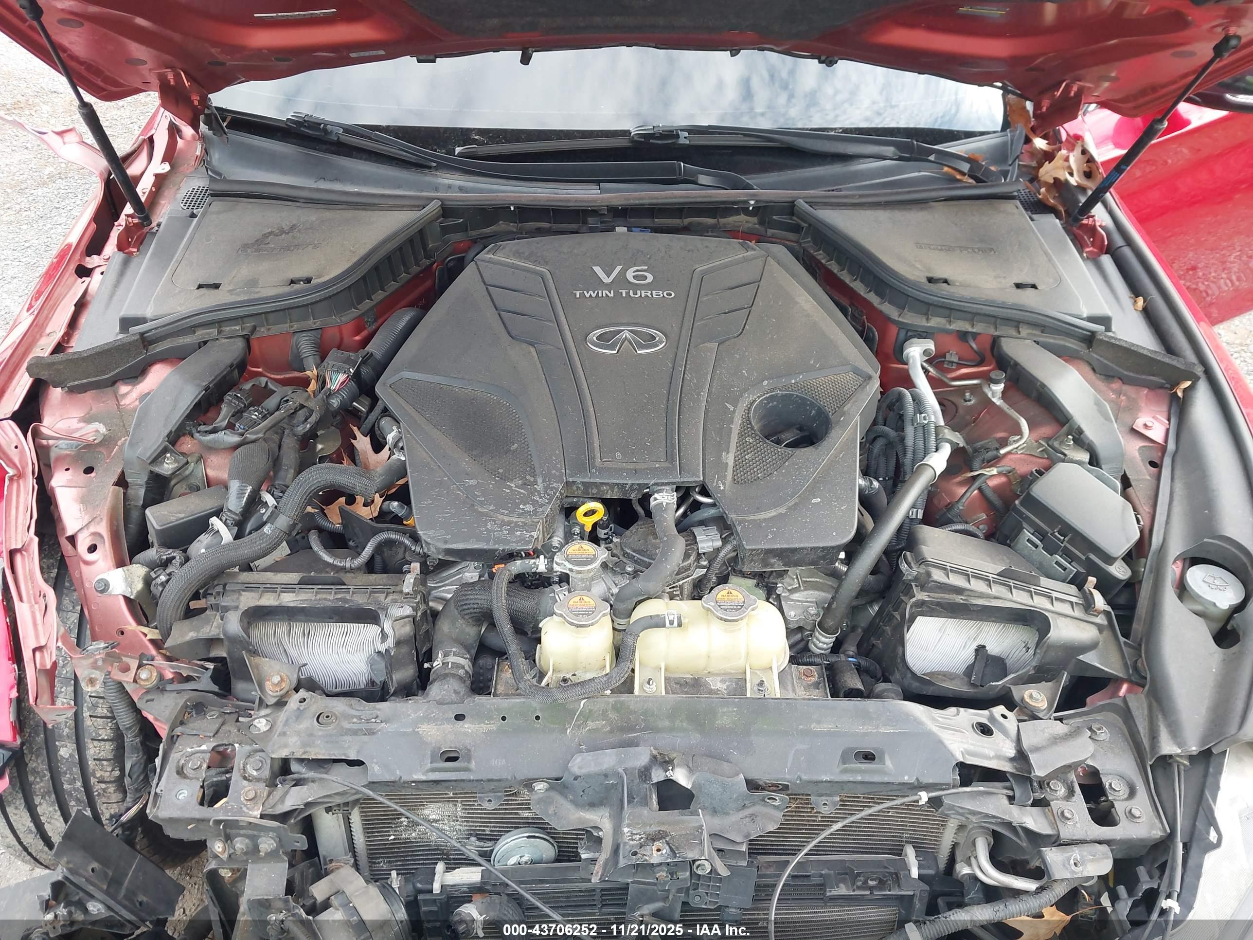 INFINITI Q50 image 10
